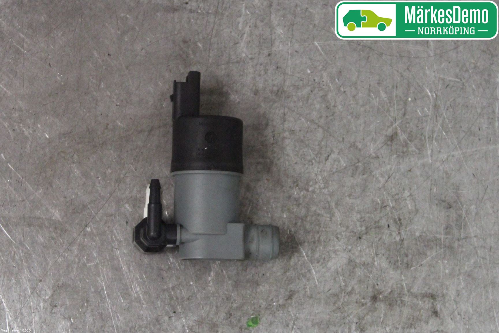 Nissan MICRA 11-16 Spolarpump Vindruta