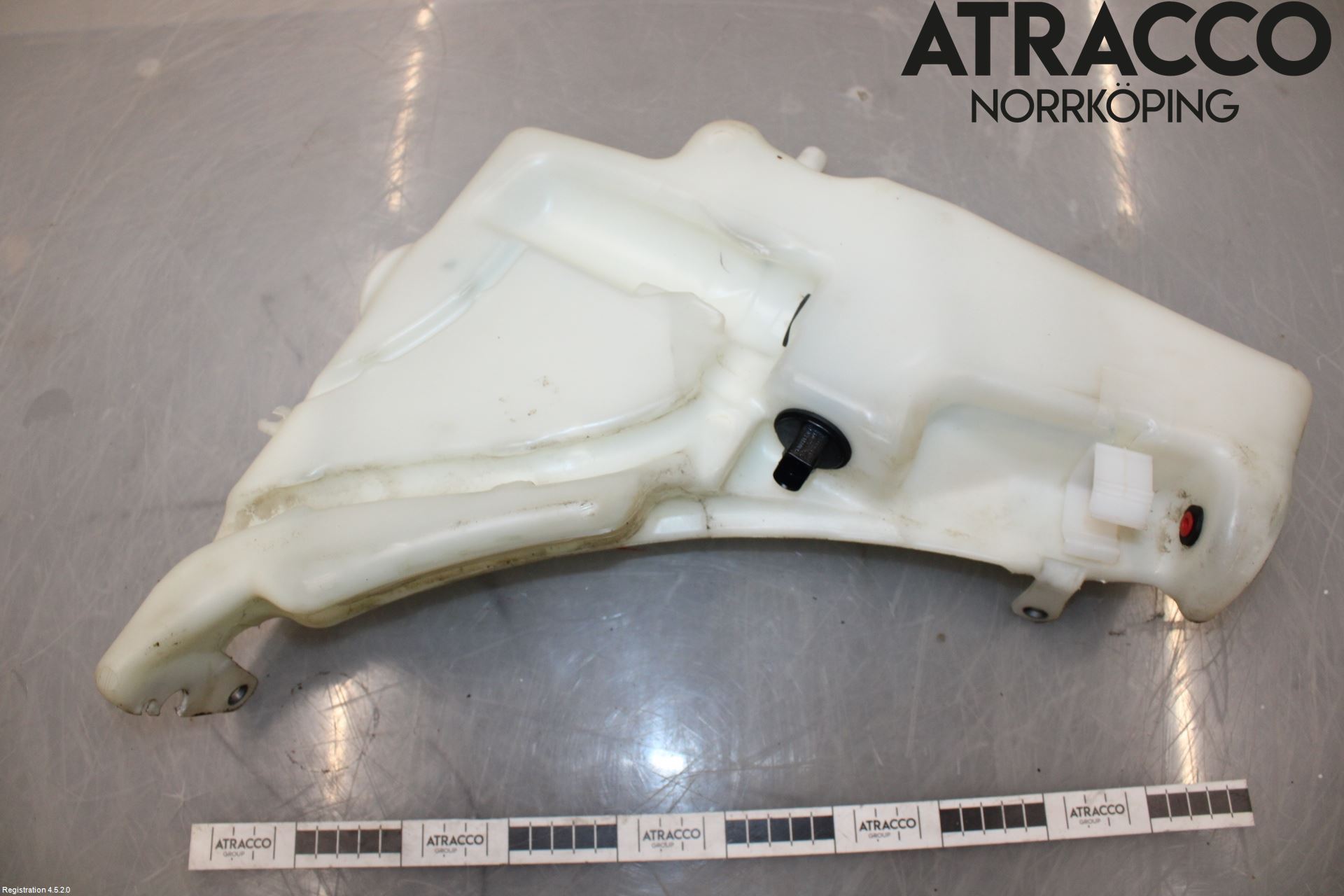Audi A5 07-16 Spolartank Vindruta-Strål