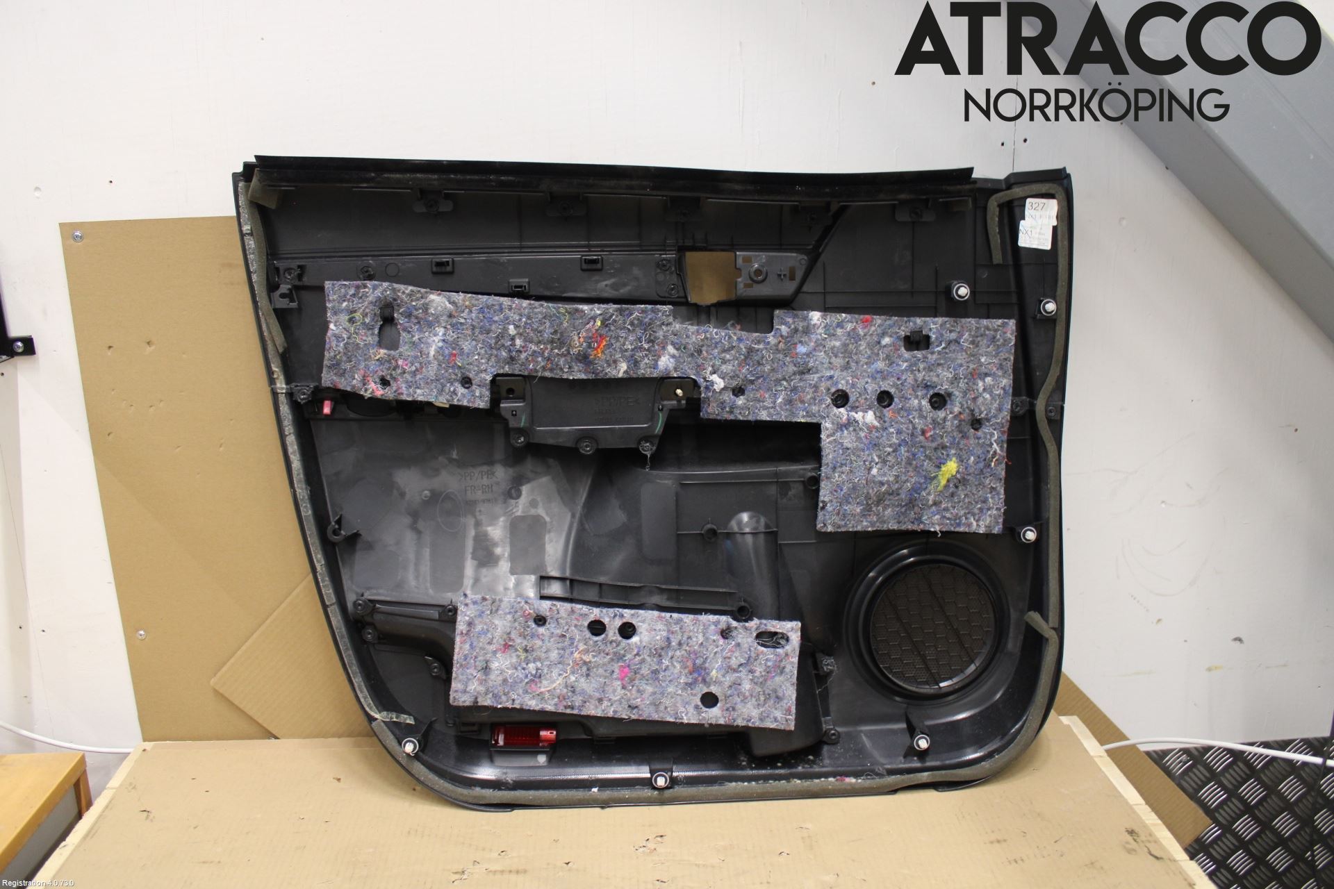 Toyota HILUX 16- Dörrklädsel Hö