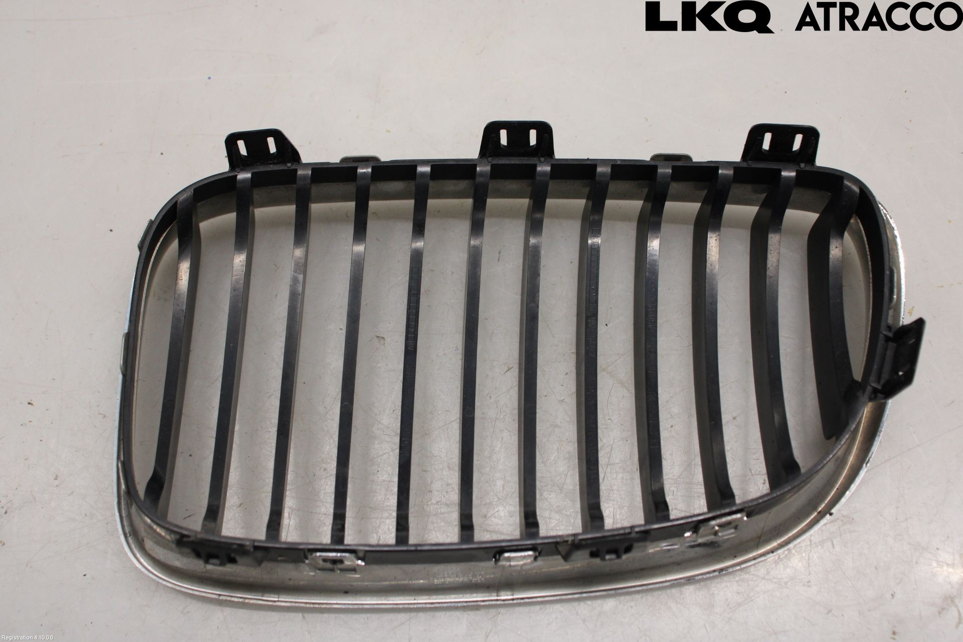 BMW 1 E87/81 5D/3D 03-11 Grilldel Höger