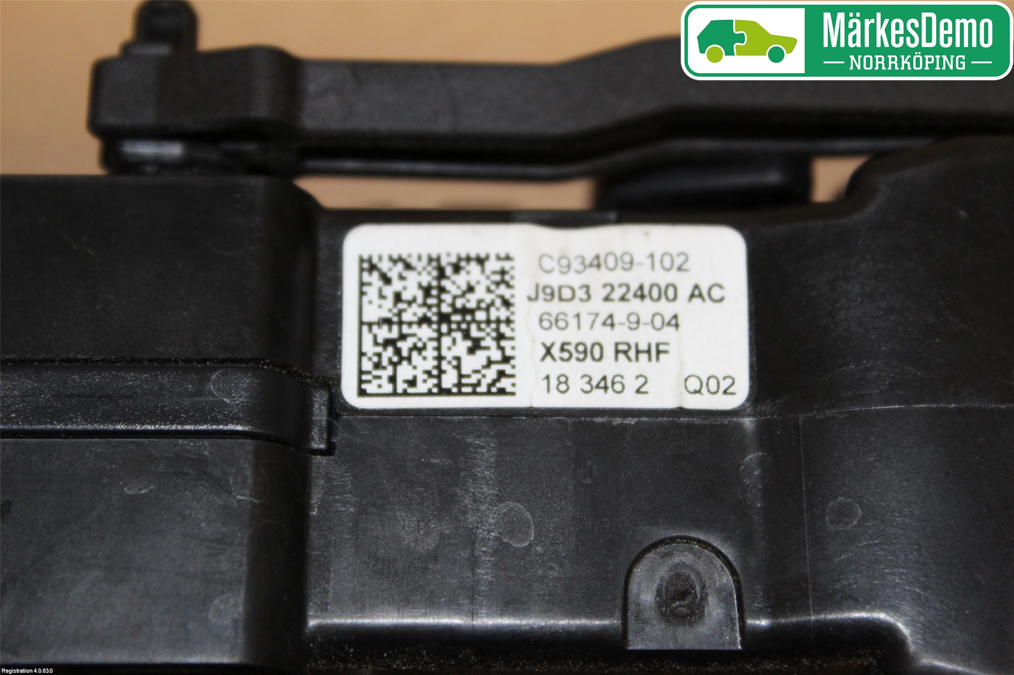 Jaguar I-PACE 18- Dörrhandtag Yttre Hö