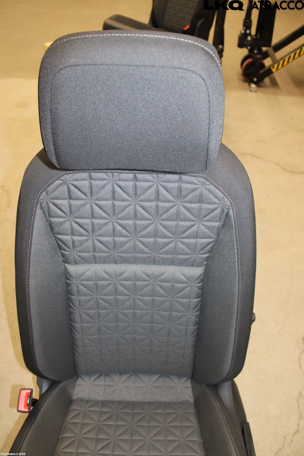 Volkswagen VW TIGUAN 16-24 Inredning Stol Fram Vä