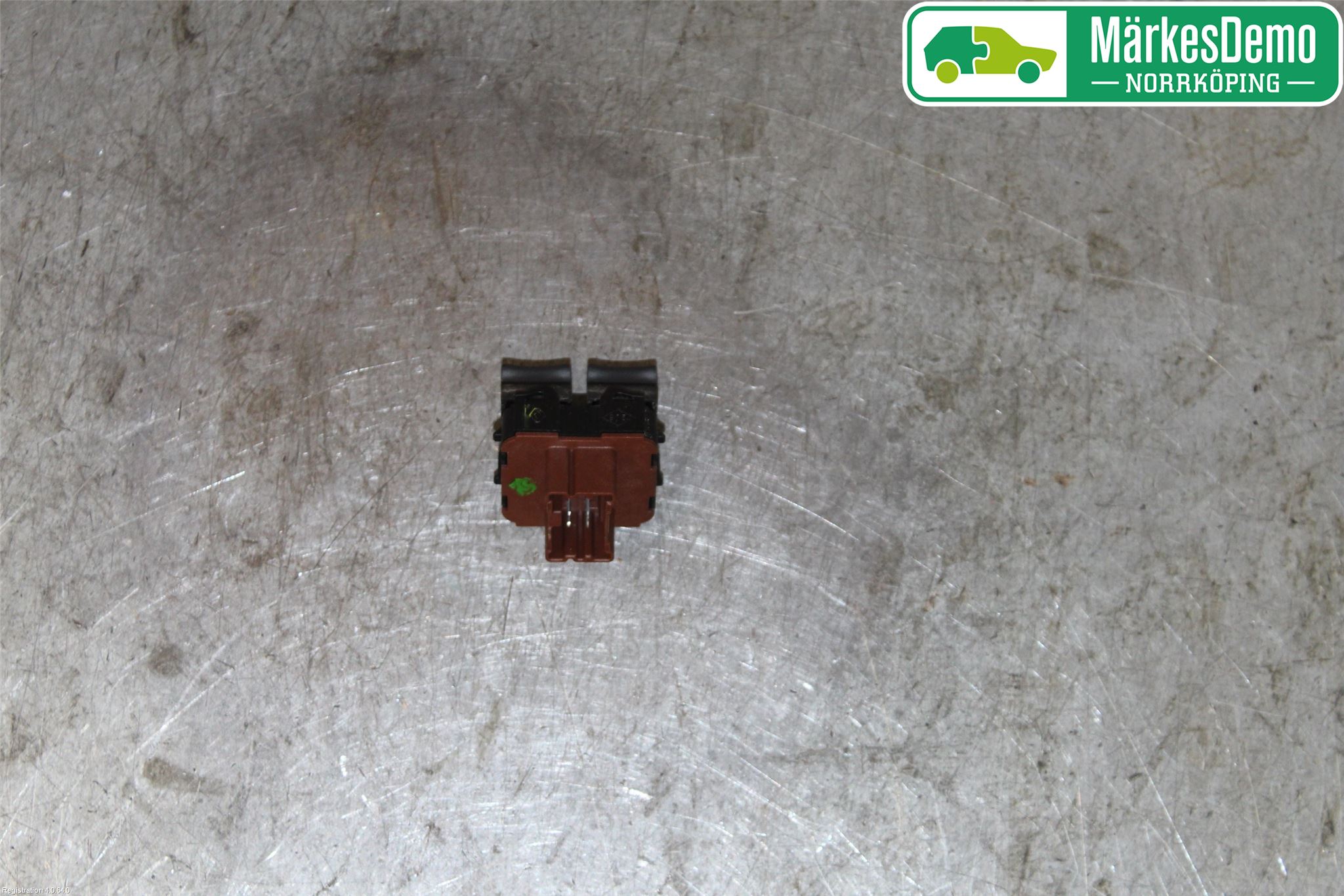 Renault CAPTUR 13-19 Strömställare Elhiss