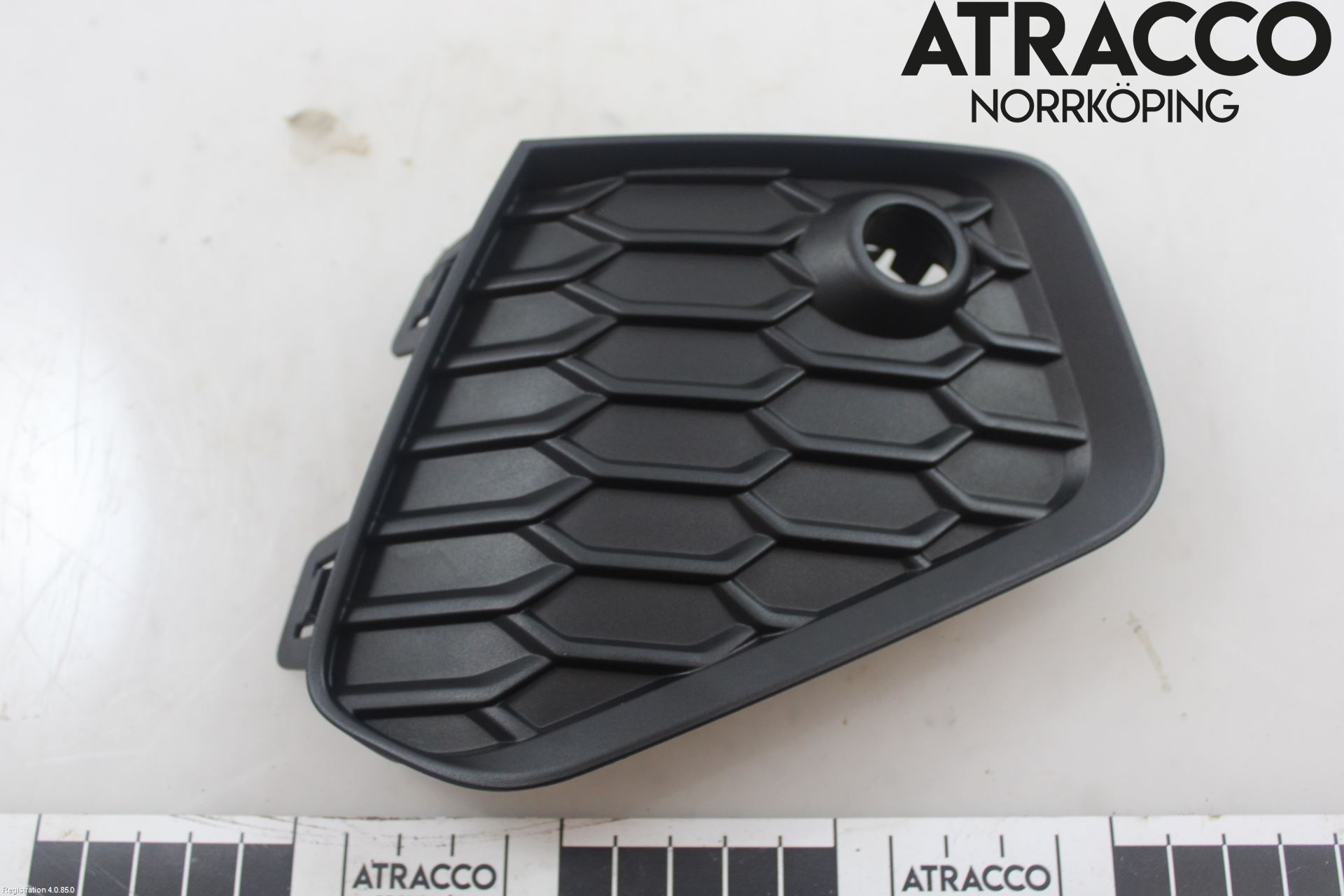 Audi A3/S3 8Y 21- Stötfångardel Bak Vä