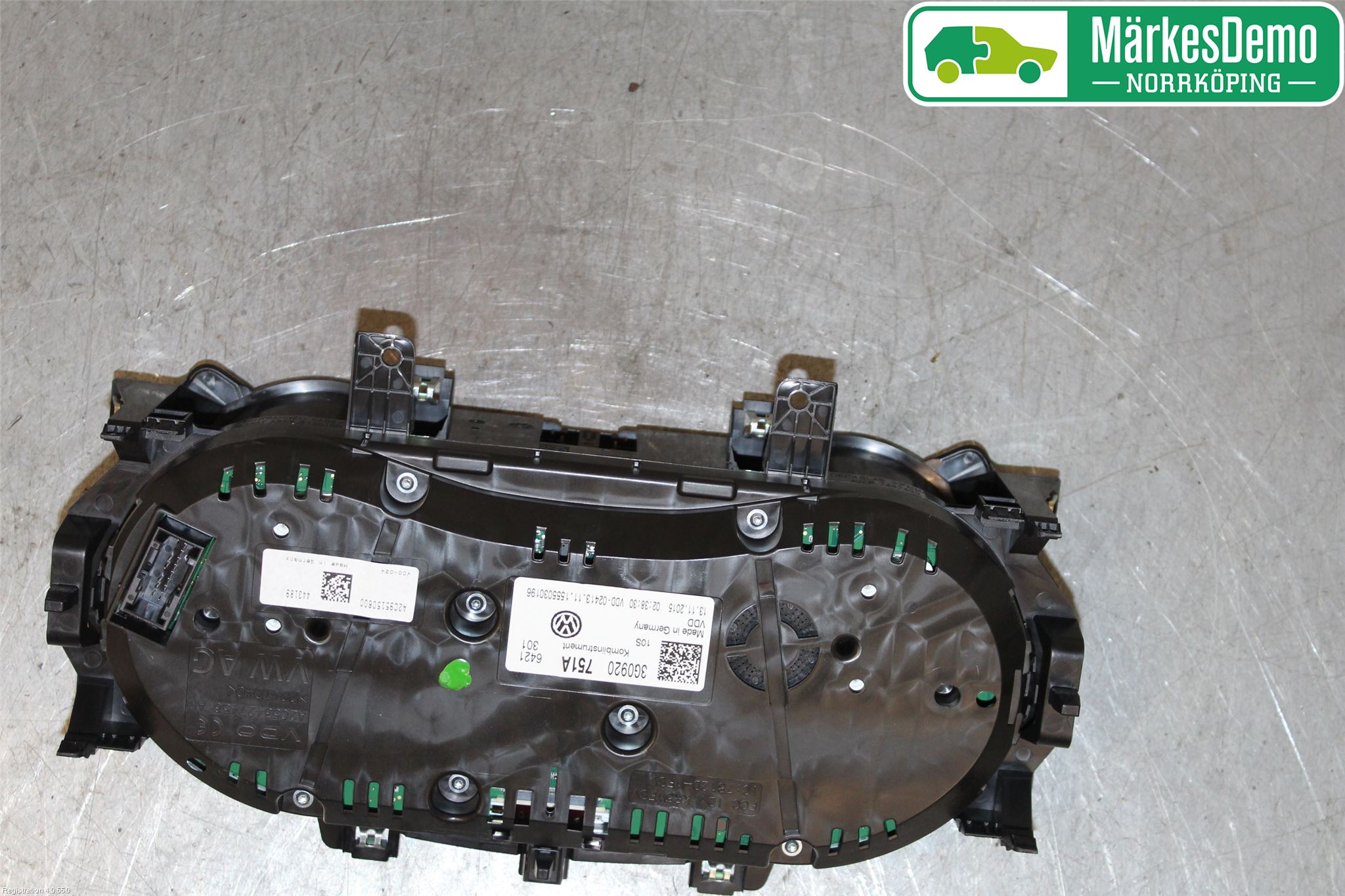 Volkswagen VW PASSAT 15-19 Instrument Komb