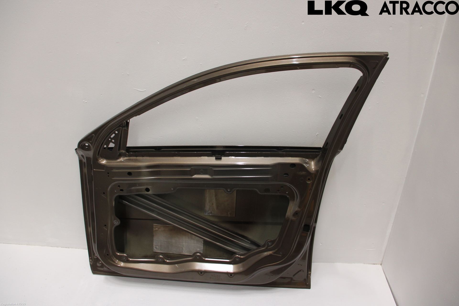 Volvo XC70 14-16 Dörr Fram Höger