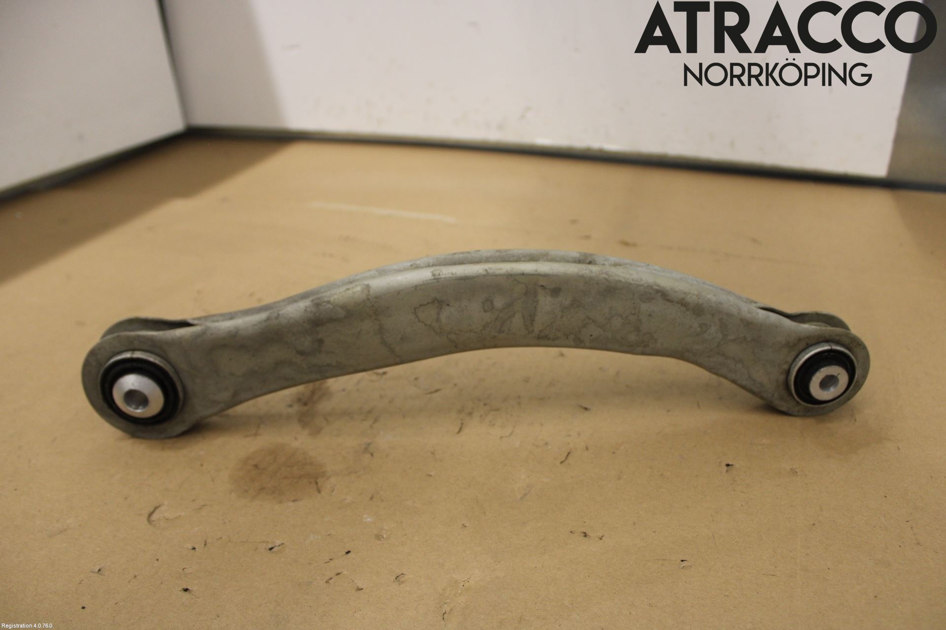 Audi A6 F2/C8 19- Bärarm Bak Övre Vänster