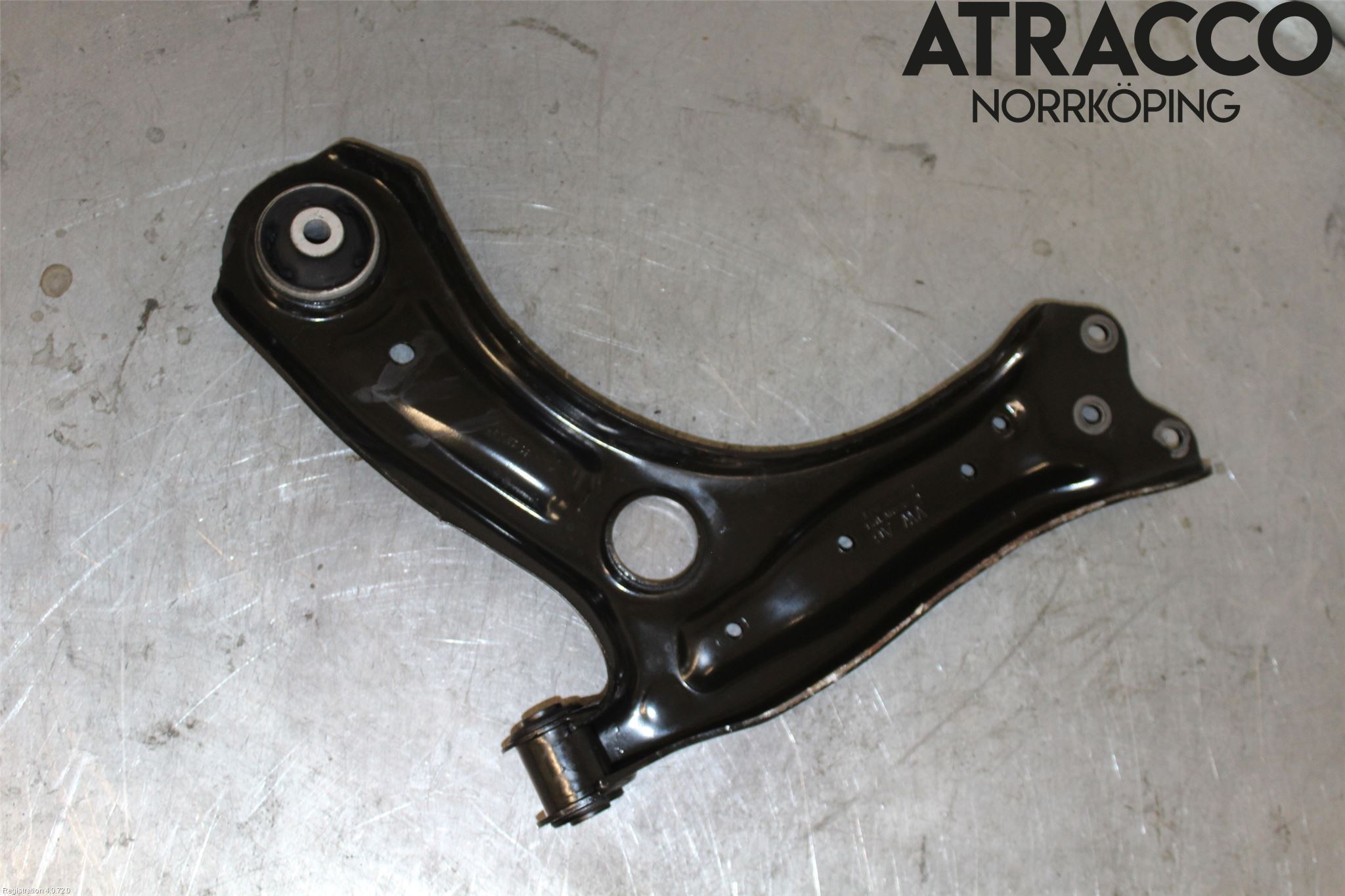 Skoda FABIA 15-21 Bärarm Fram Undre Hö