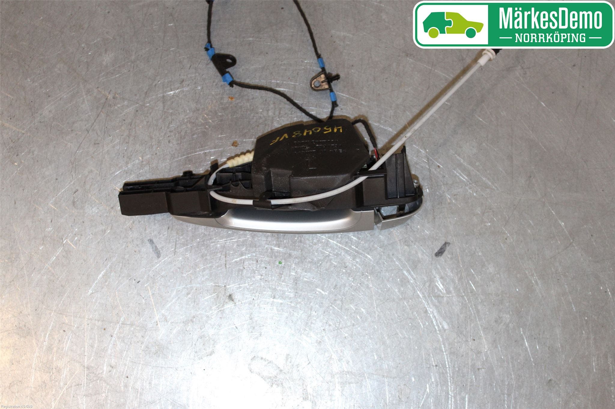 BMW X4 F26 14-18 Dörrhandtag Yttre Vä