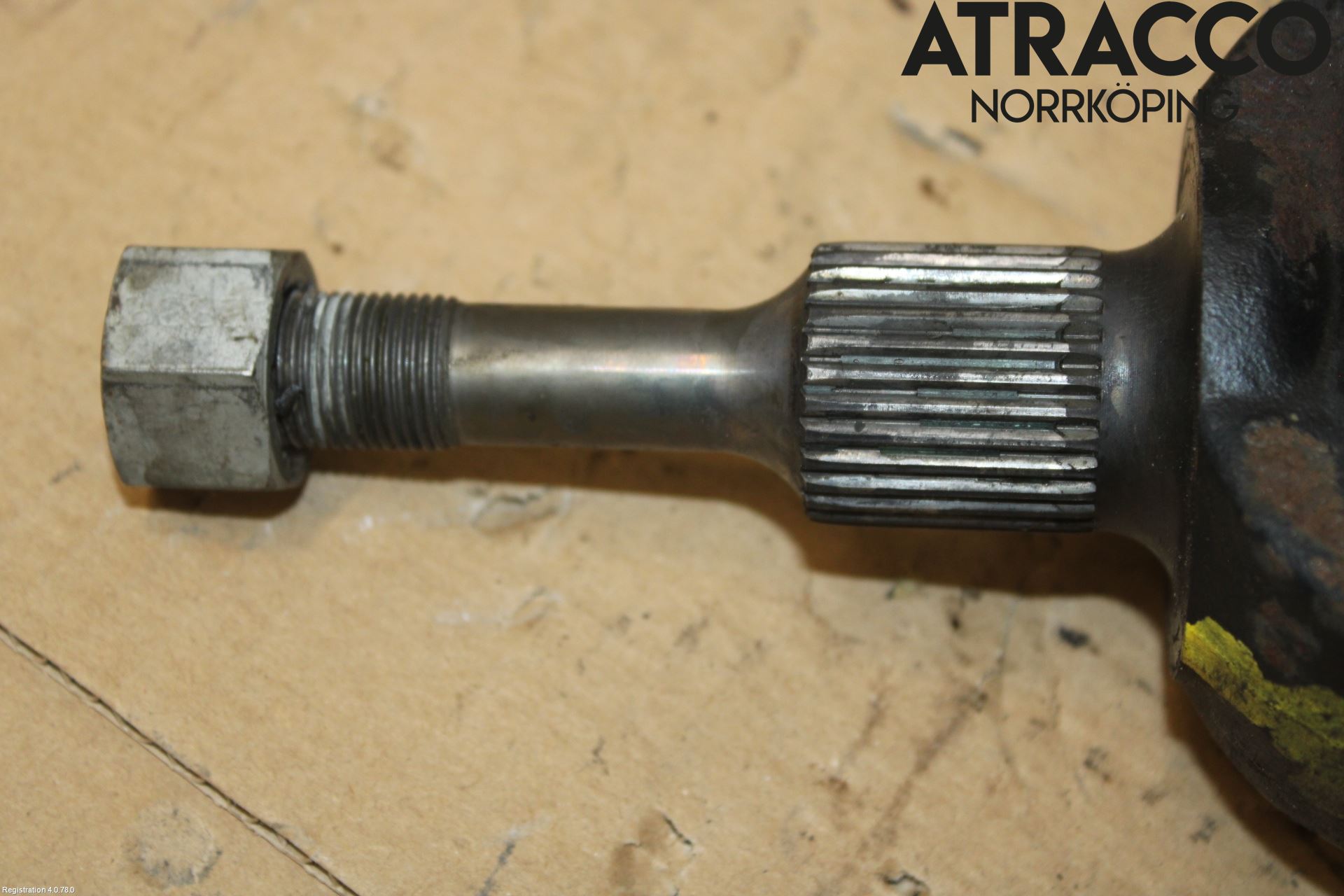 Jaguar XK8/XKR   96-06 Drivaxel Bak Höger