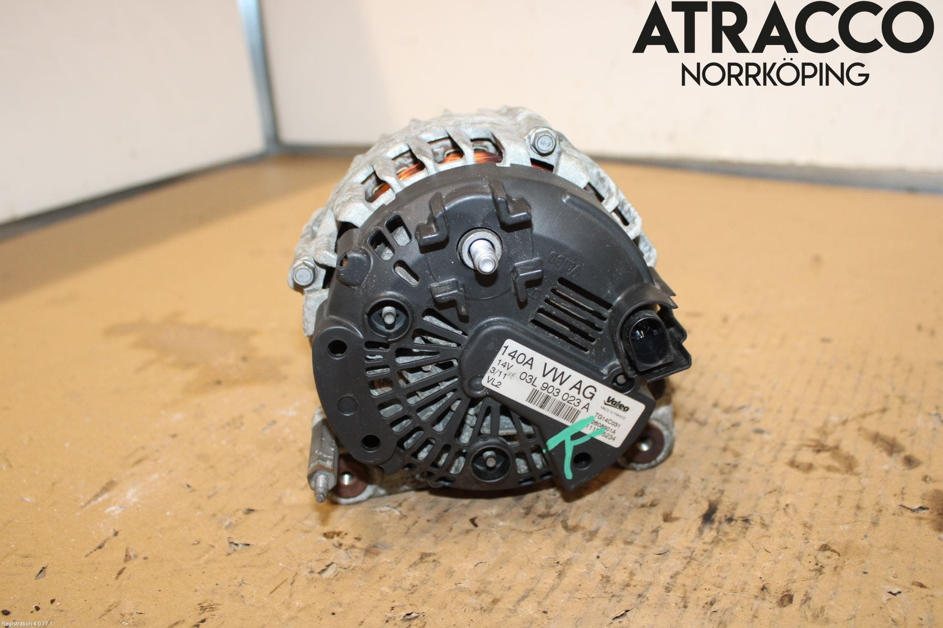 Volkswagen VW GOLF VI 09-13 Generator