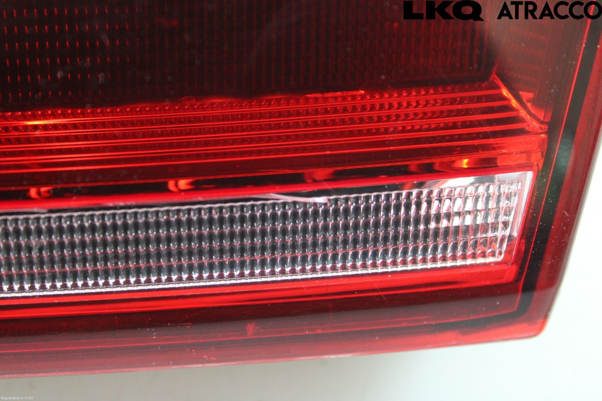 Volkswagen VW JETTA VI 11- Bakljus Lucka Hö