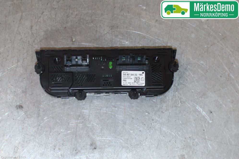 Skoda SUPERB 16-24 Värmereglage