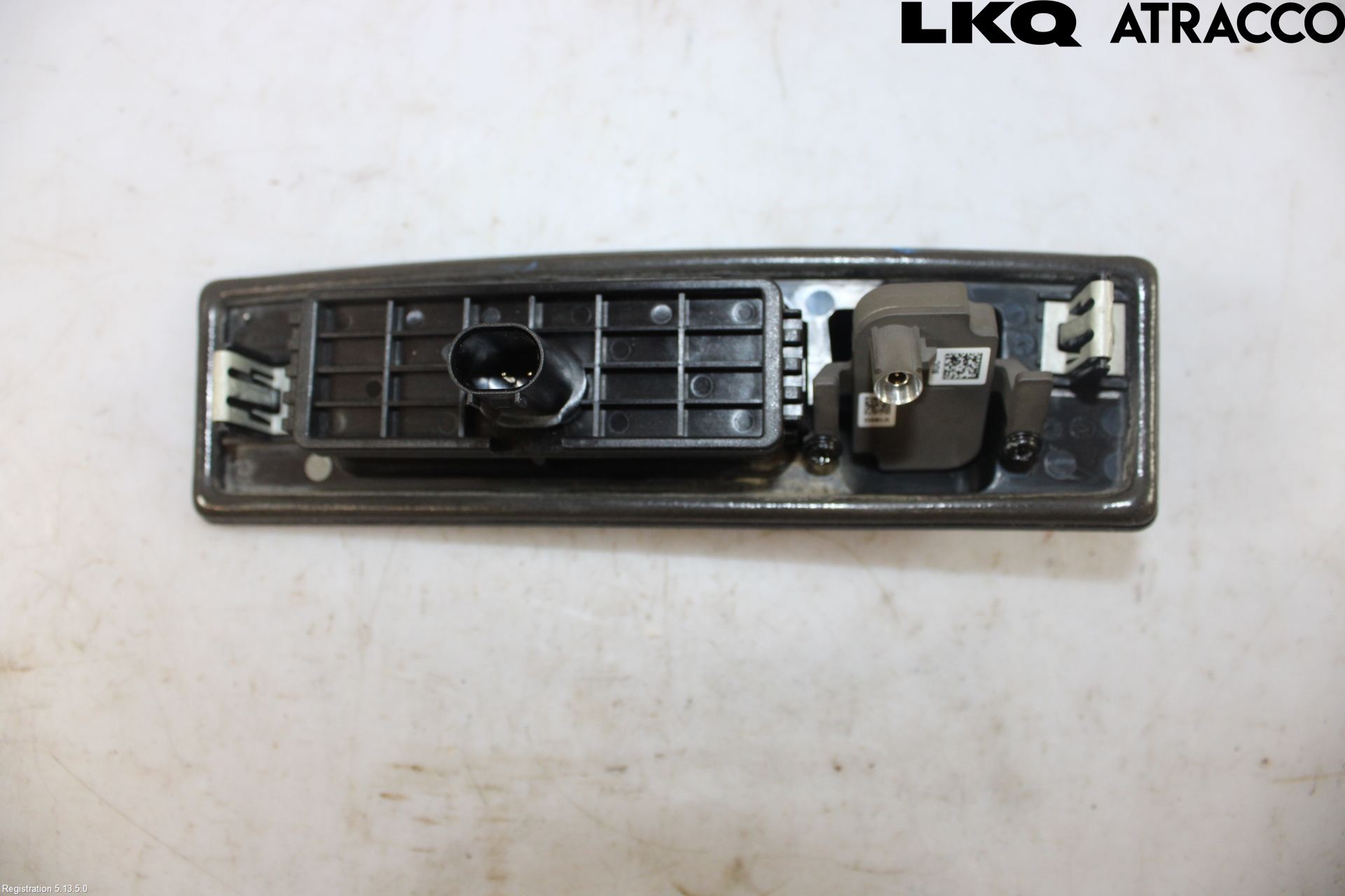 Tesla MODEL 3 17- Bakluckehandtag