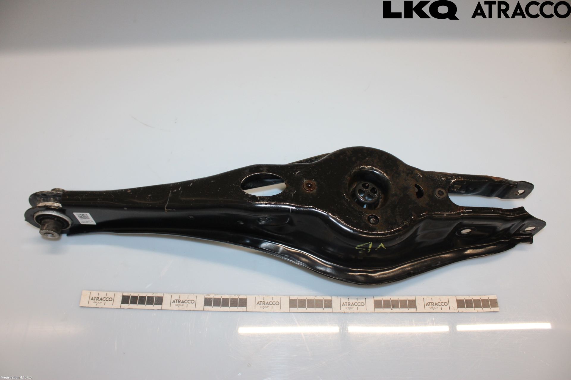 Skoda KAROQ 18- Bärarm Bak Vänster