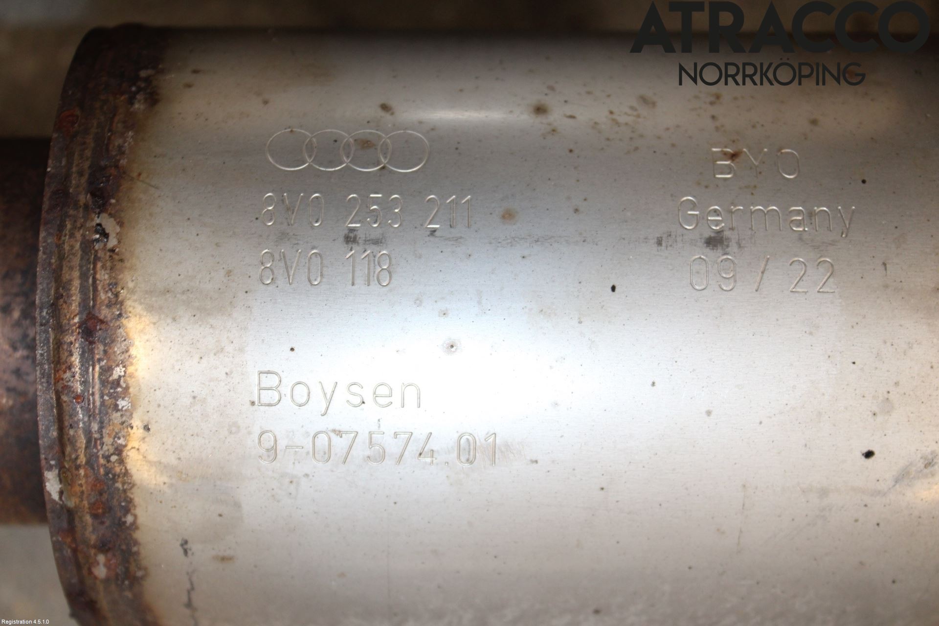 Audi A3/S3 8Y 21- Avgas Halvsats