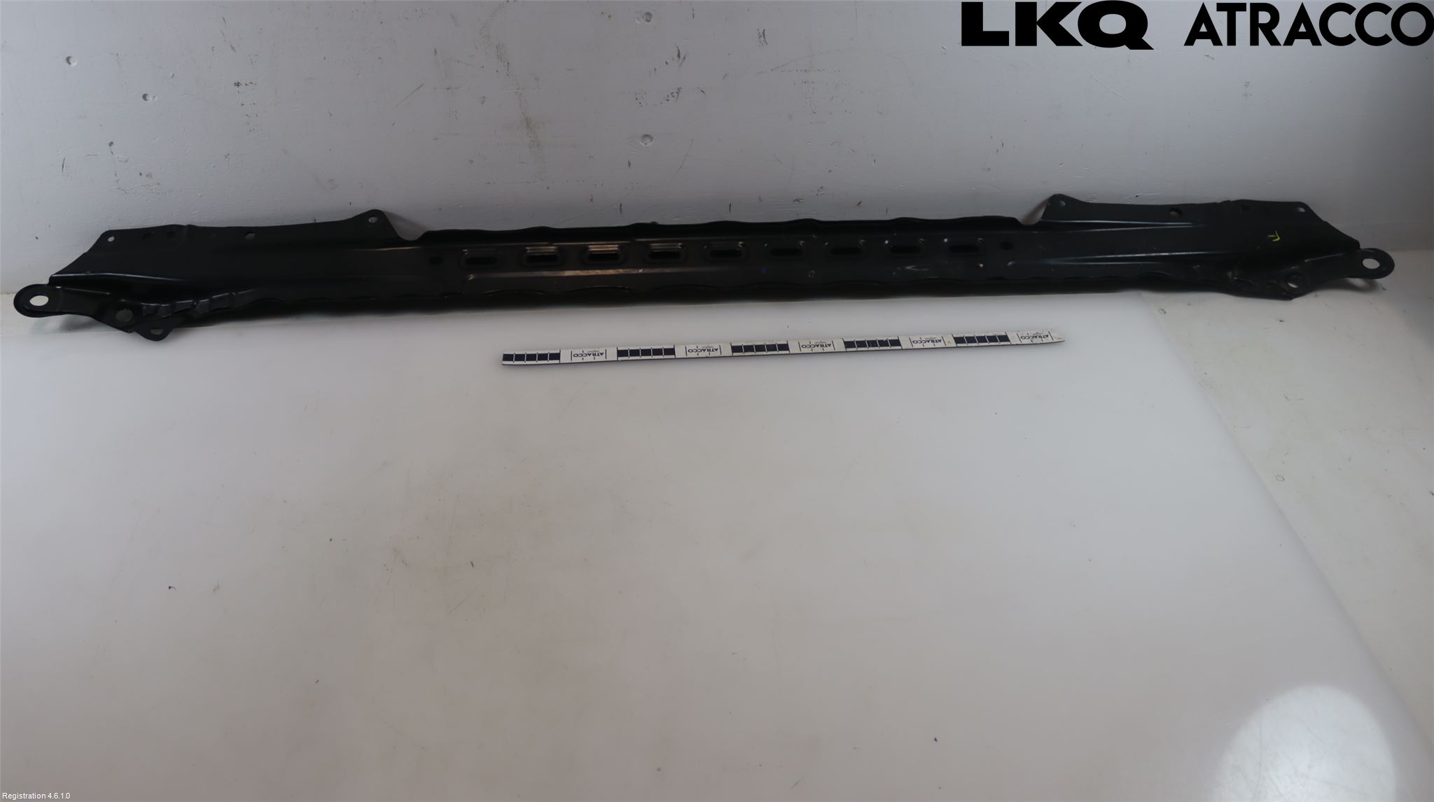 Toyota CAMRY 19-24 Kylarfäste-Ram-Balk