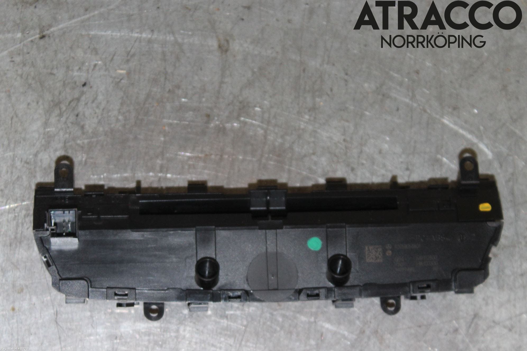 Mercedes-Benz MB C-KLASS (W205) 14-21 Cd Radio - Multimediapanel