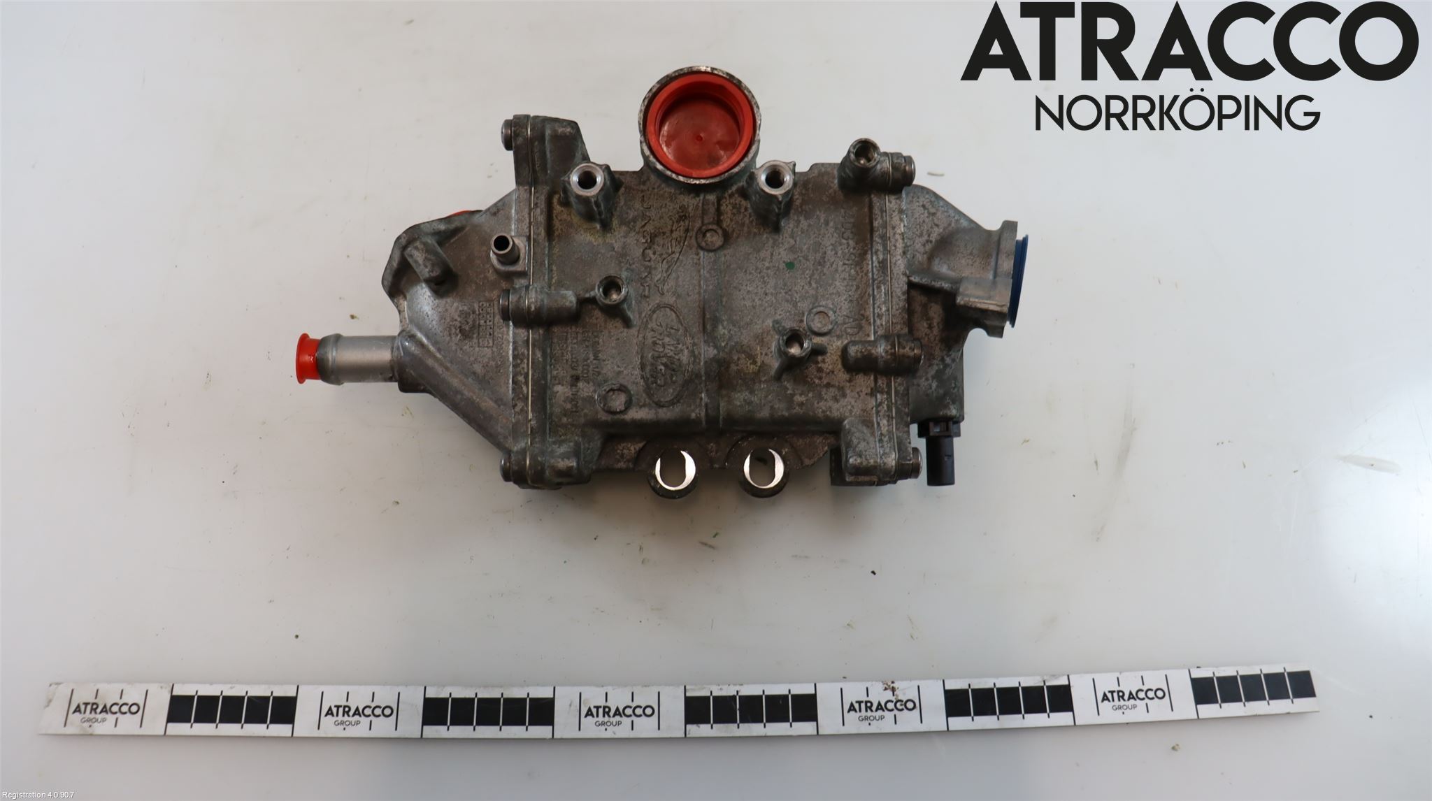 Jaguar F-PACE Avgaskylare