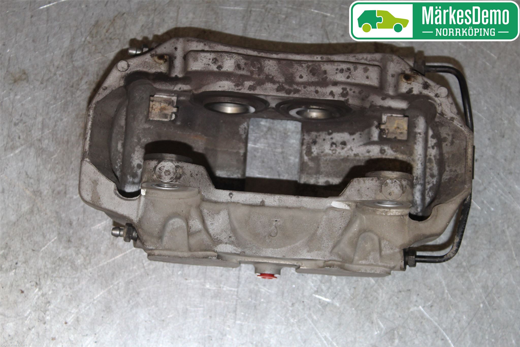 Audi A6 F2/C8 19- Bromsok Fram Vänster