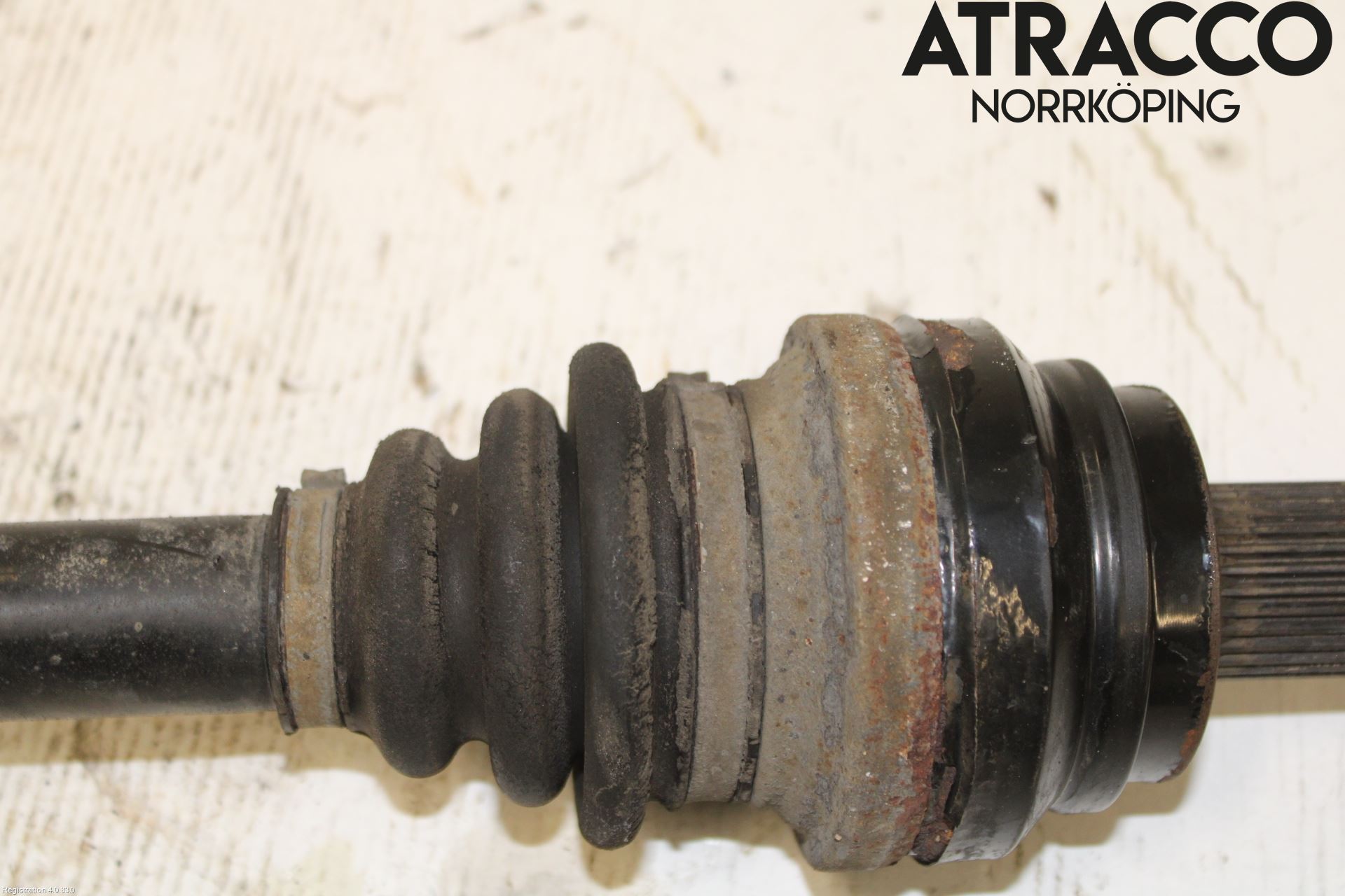 BMW 5 F10/F11/F18 09-17 Drivaxel Bak Vänster