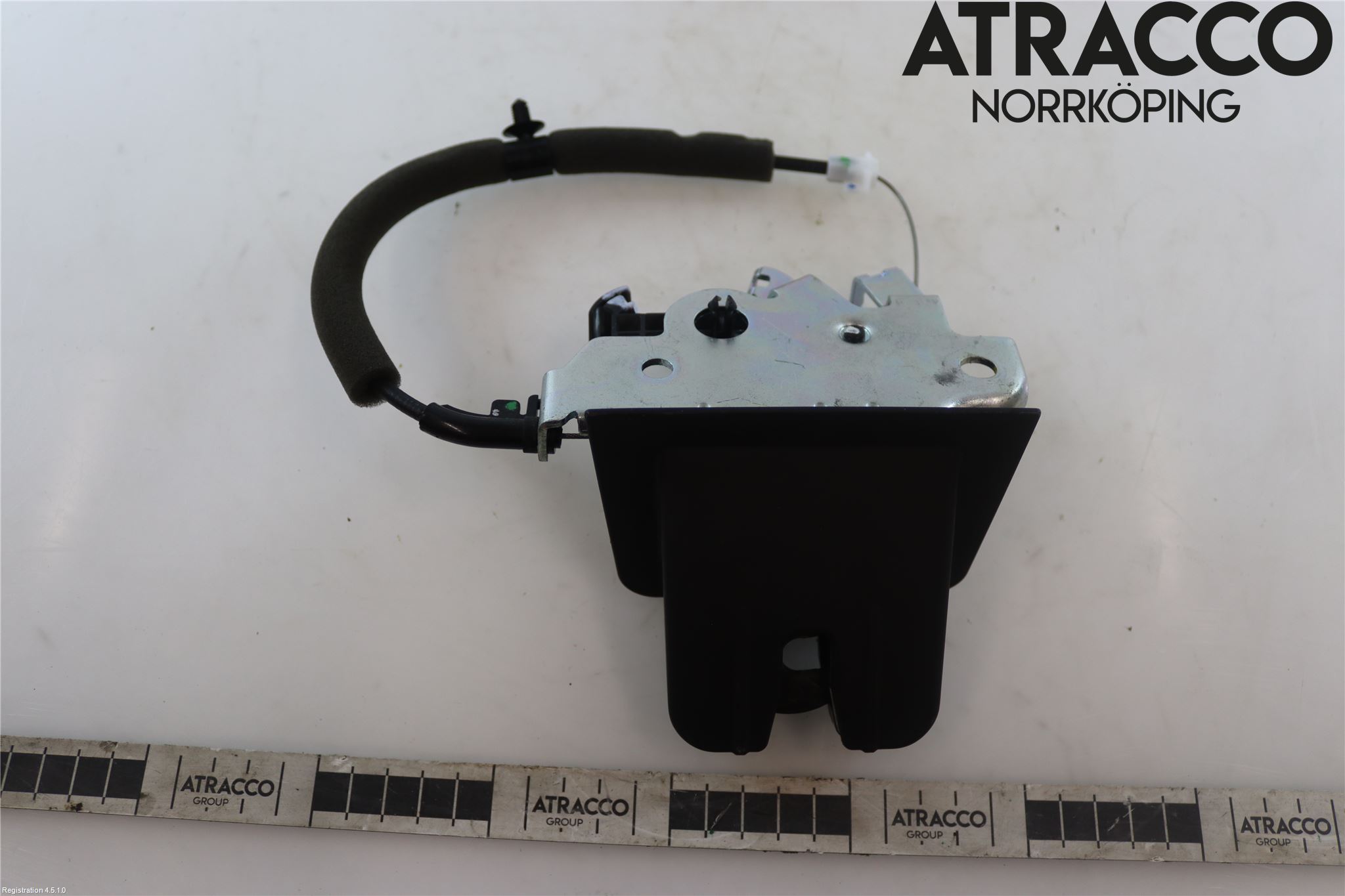 Audi Q5/SQ5 17- Låskista Baklucka