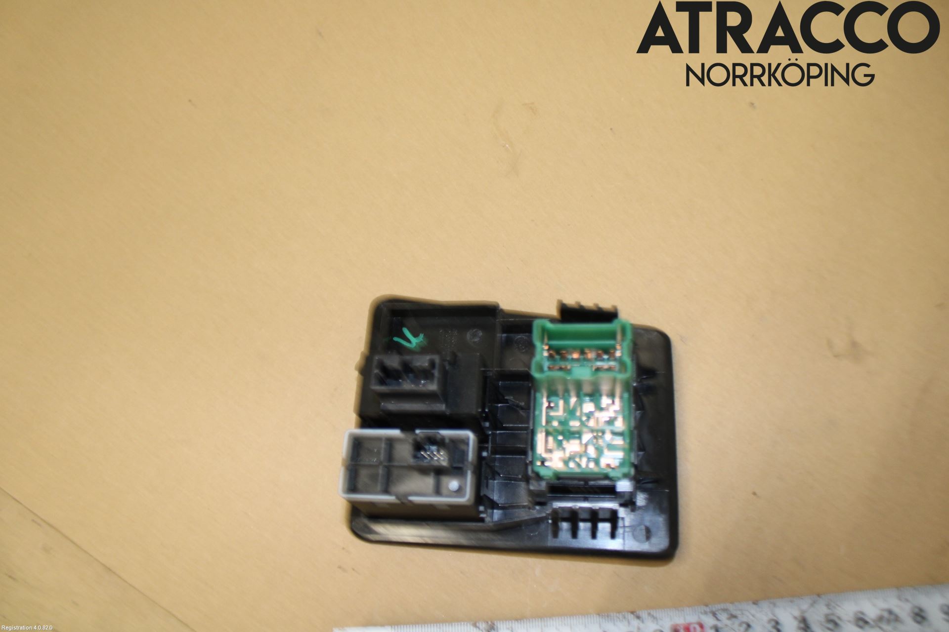 Nissan QASHQAI 10-14 Strömställare Multifunktion