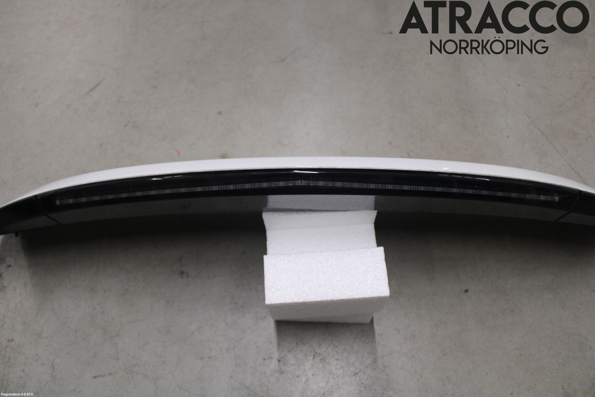 Jaguar XF 08-15 Spoiler Baklucka