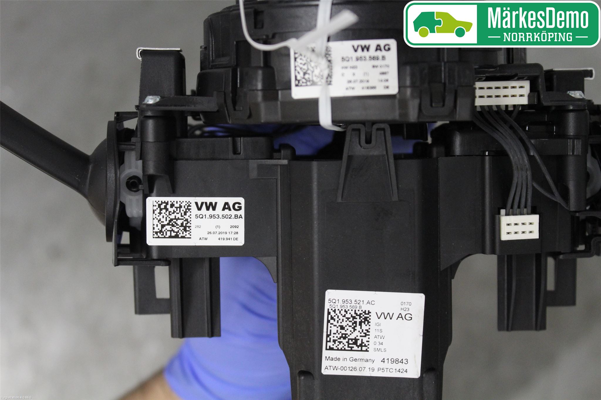 Volkswagen VW PASSAT 20-24 Spakcentral