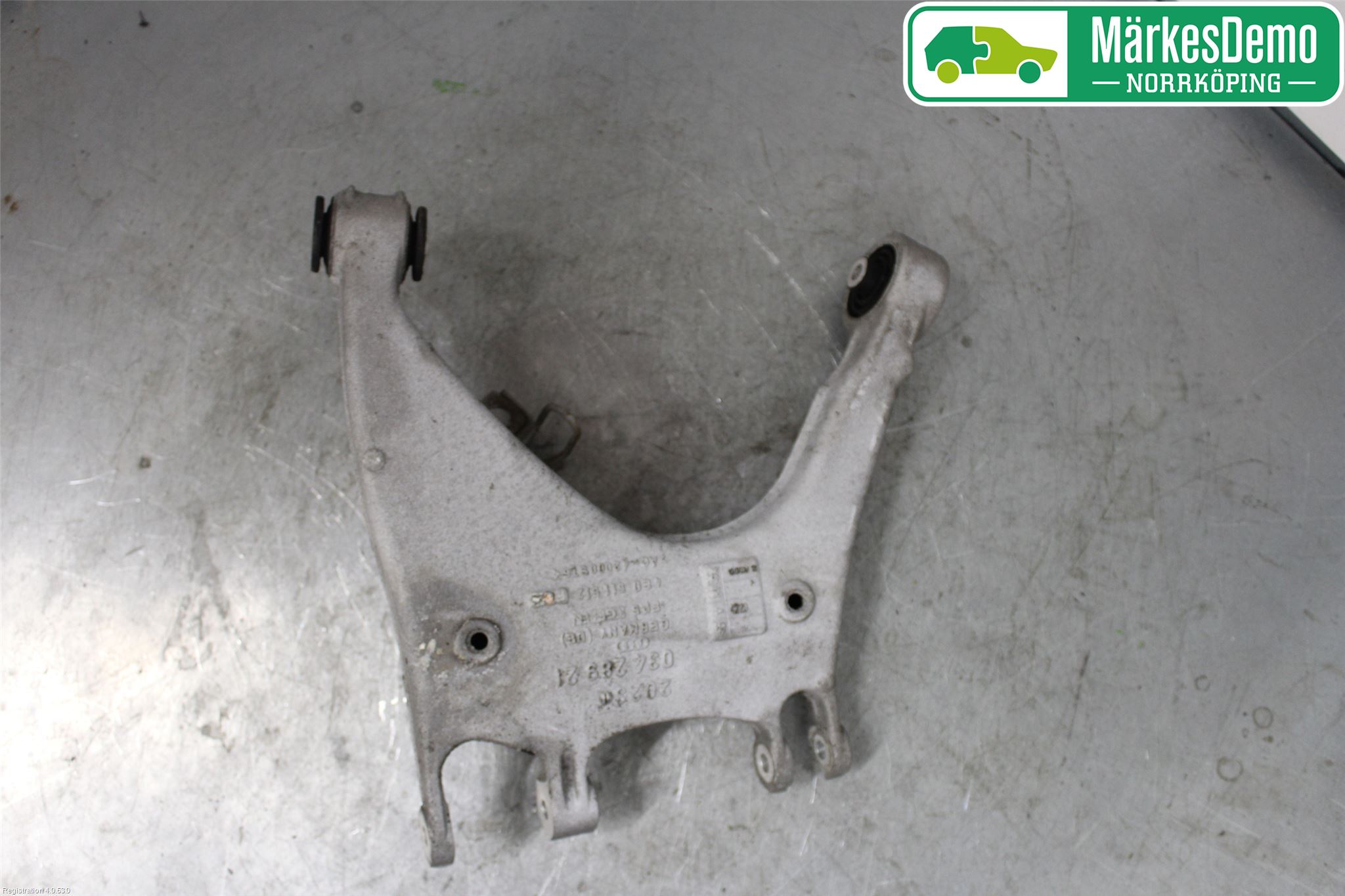 Volkswagen VW PHAETON Bärarm Bak Höger