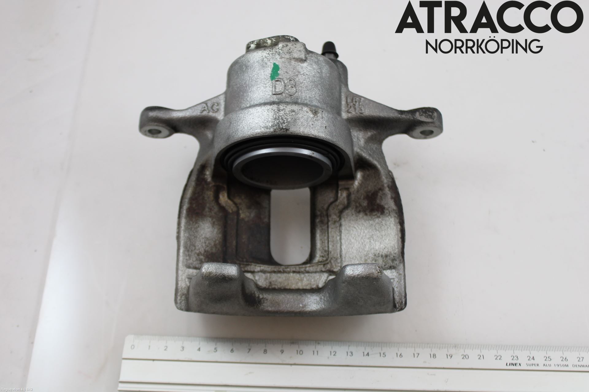 Toyota C-HR 16-23 Bromsok Fram Höger