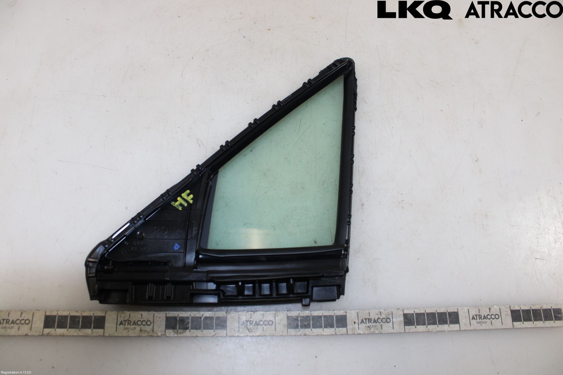 Toyota COROLLA CROSS XG10 22- Dörruta Fram Lilla Hö