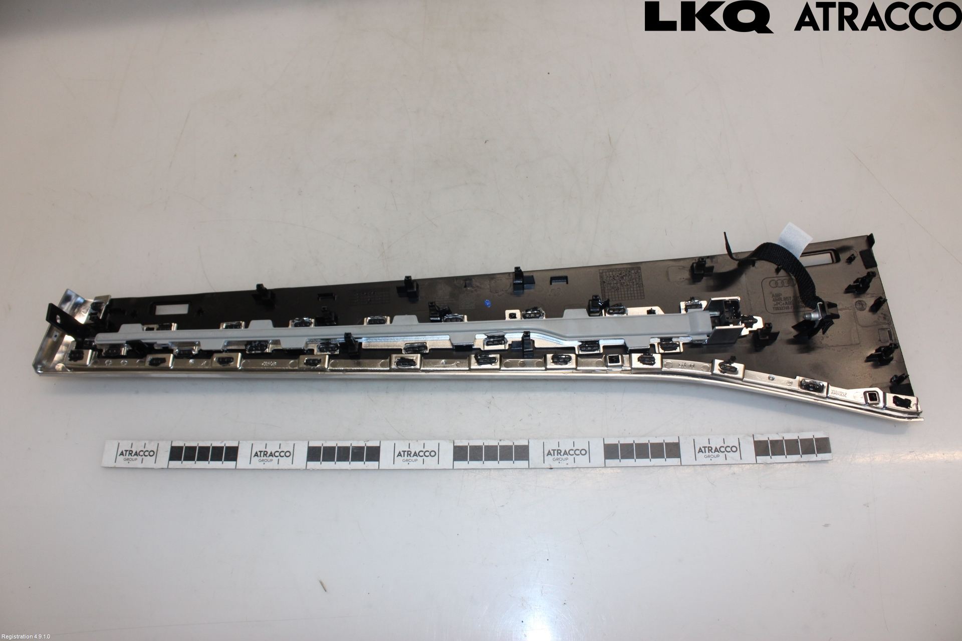 Audi Q7/SQ7 Instrumentbräda Inlägg-Dekorlist