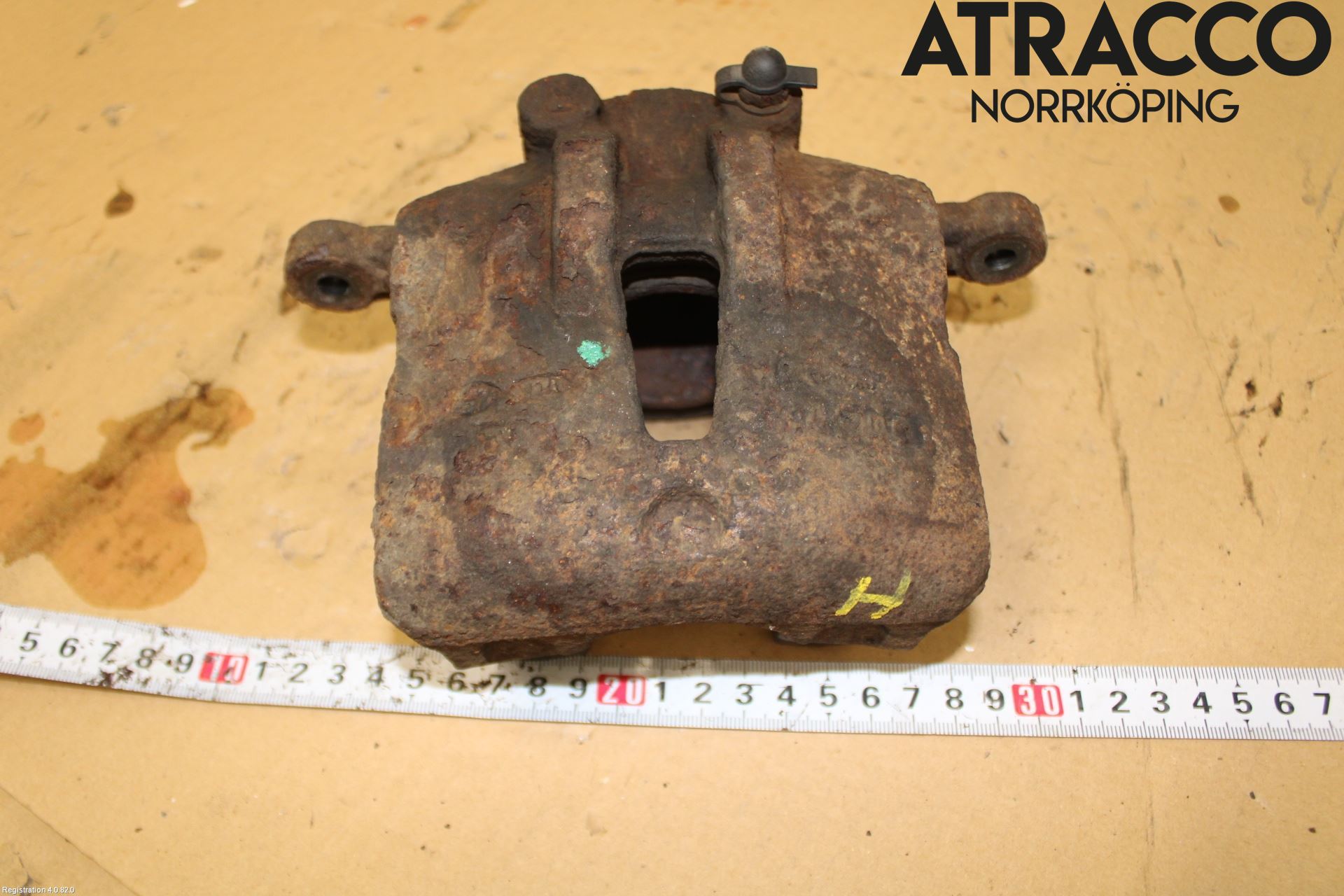 Kia CEED 06-12 Bromsok Fram Höger