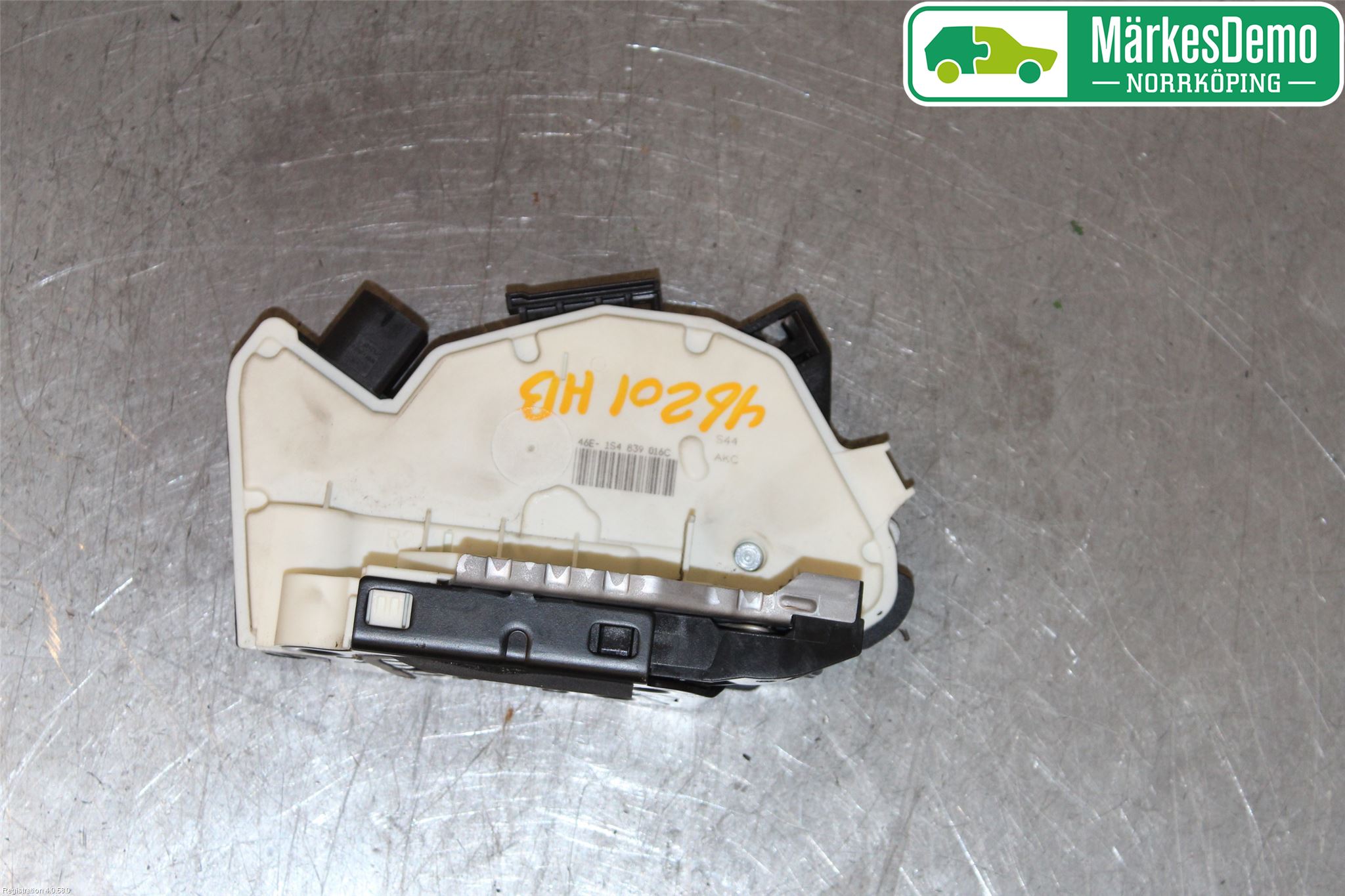 Volkswagen VW UP! / E-UP! Låskista-Dörrlås