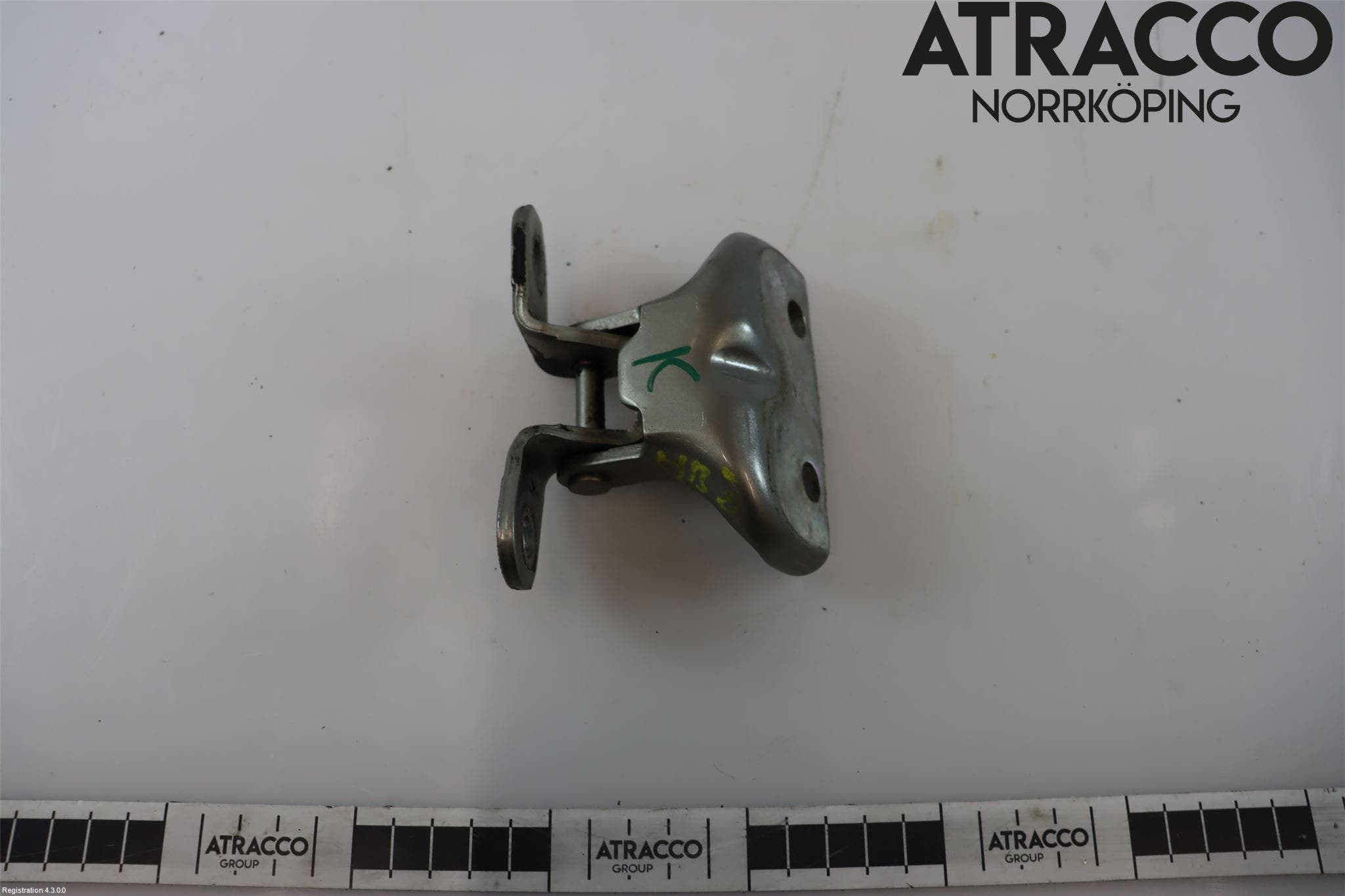 Kia CEED 12-18 Dörrgångjärn