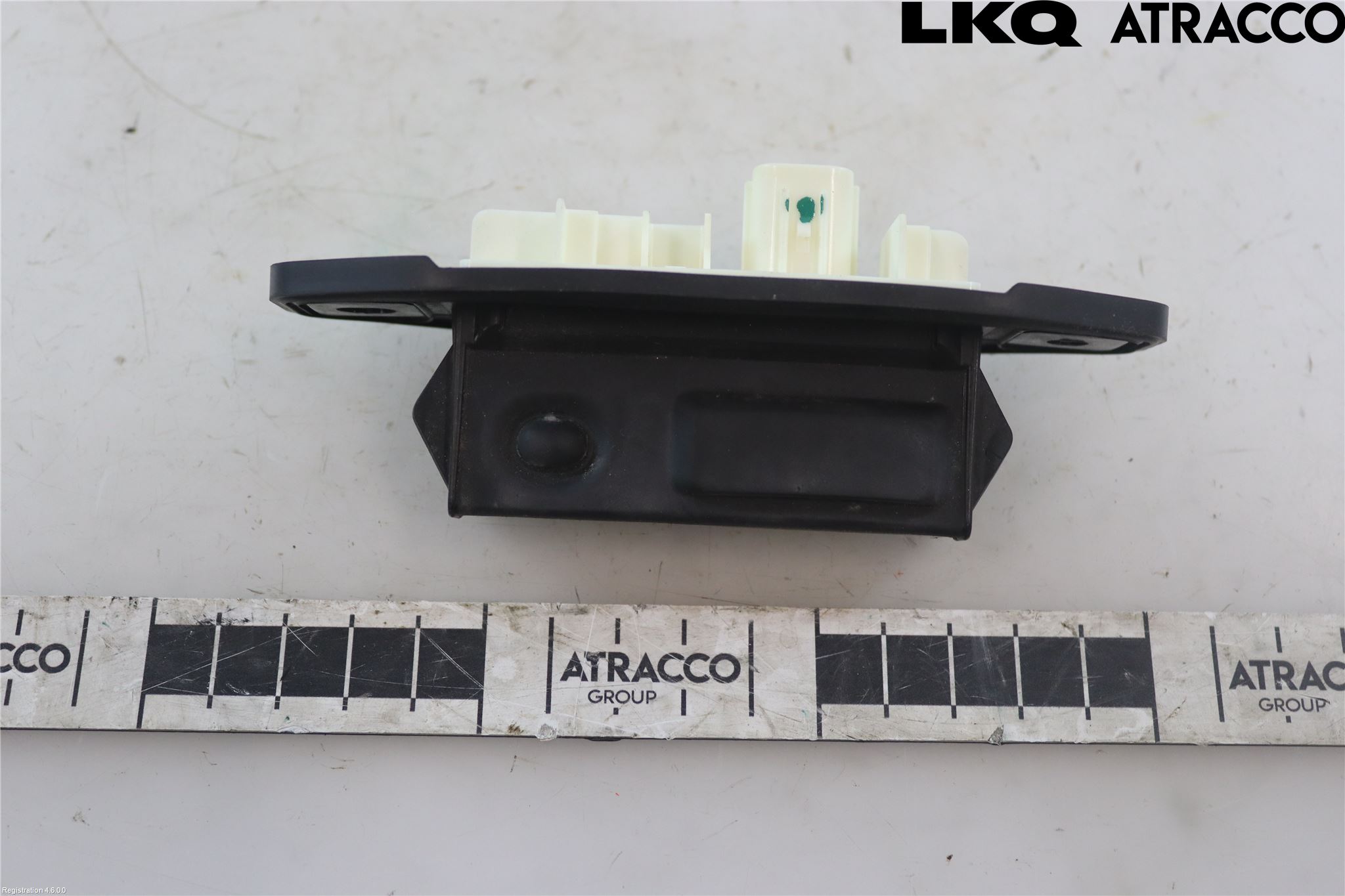 Toyota COROLLA 19- Bakluckehandtag