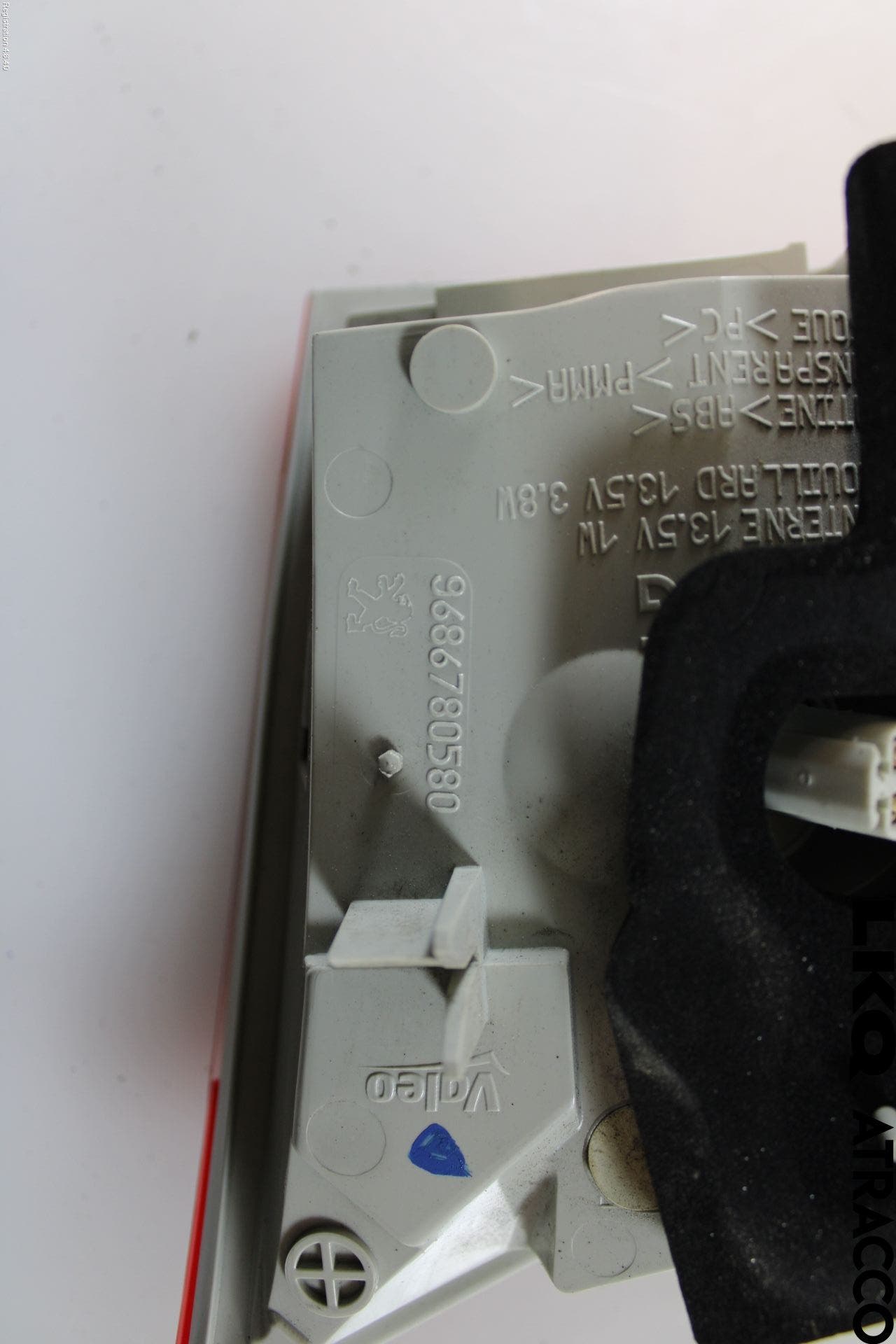 Peugeot 508 11-18 Bakljus Lucka Vä