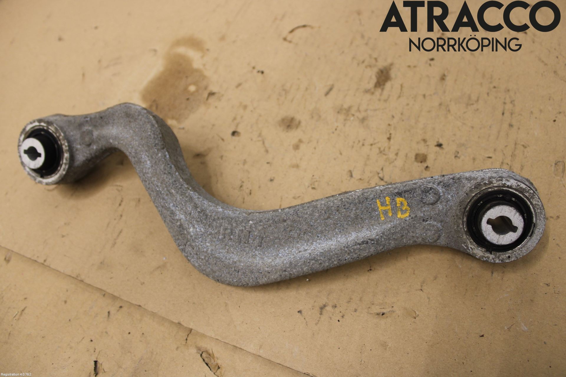 Jaguar E-PACE 17- Bärarm Bak Övre Höger