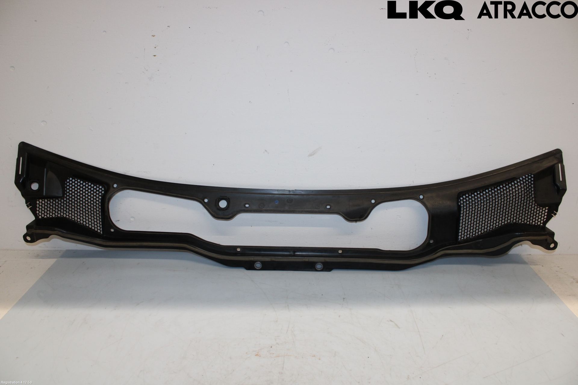Volvo V40 CROSS COUNTRY 13-19 Torpedplåt-Torpedplast