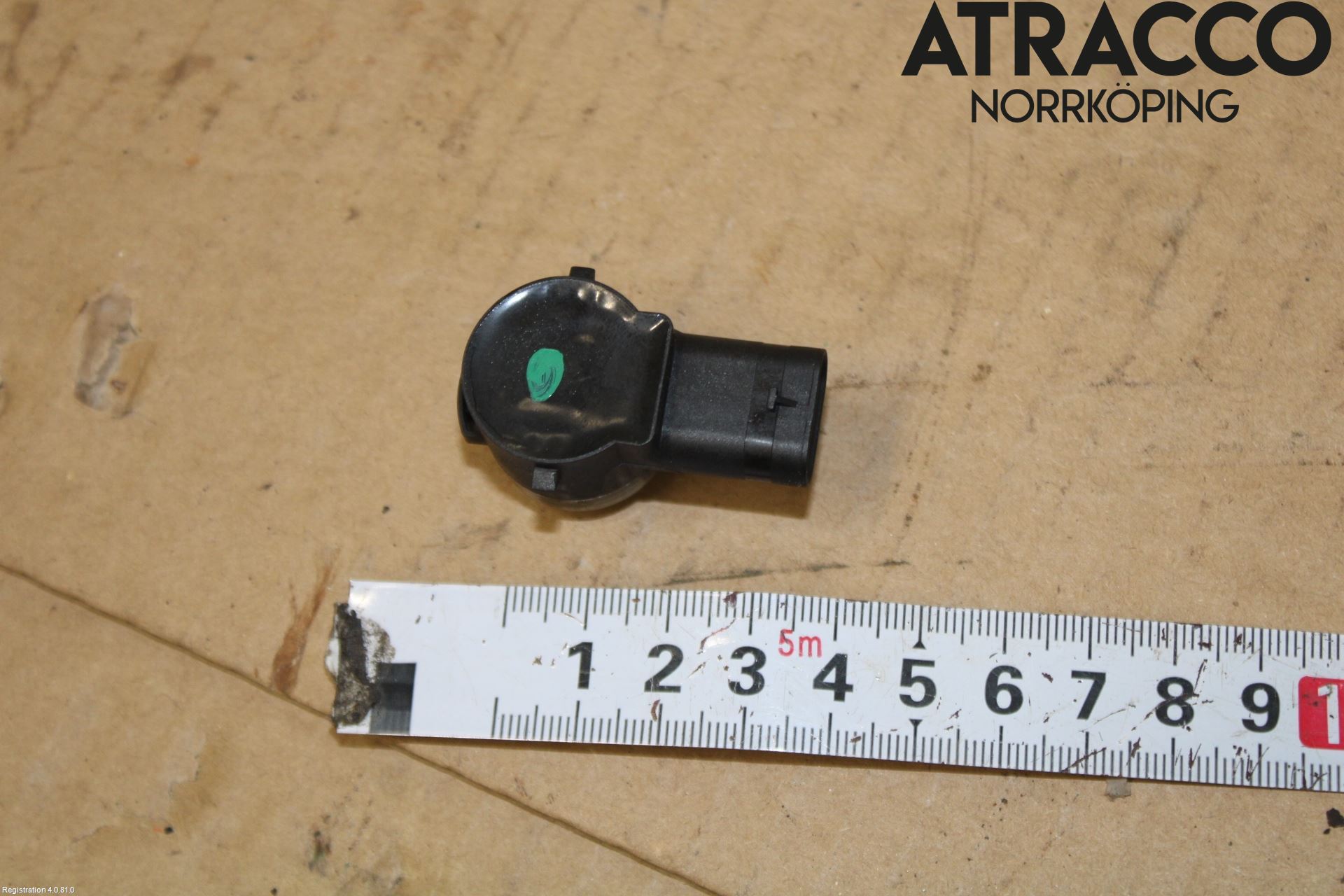 Volkswagen VW TOURAN 16- Parkeringshjälp Frontsensor