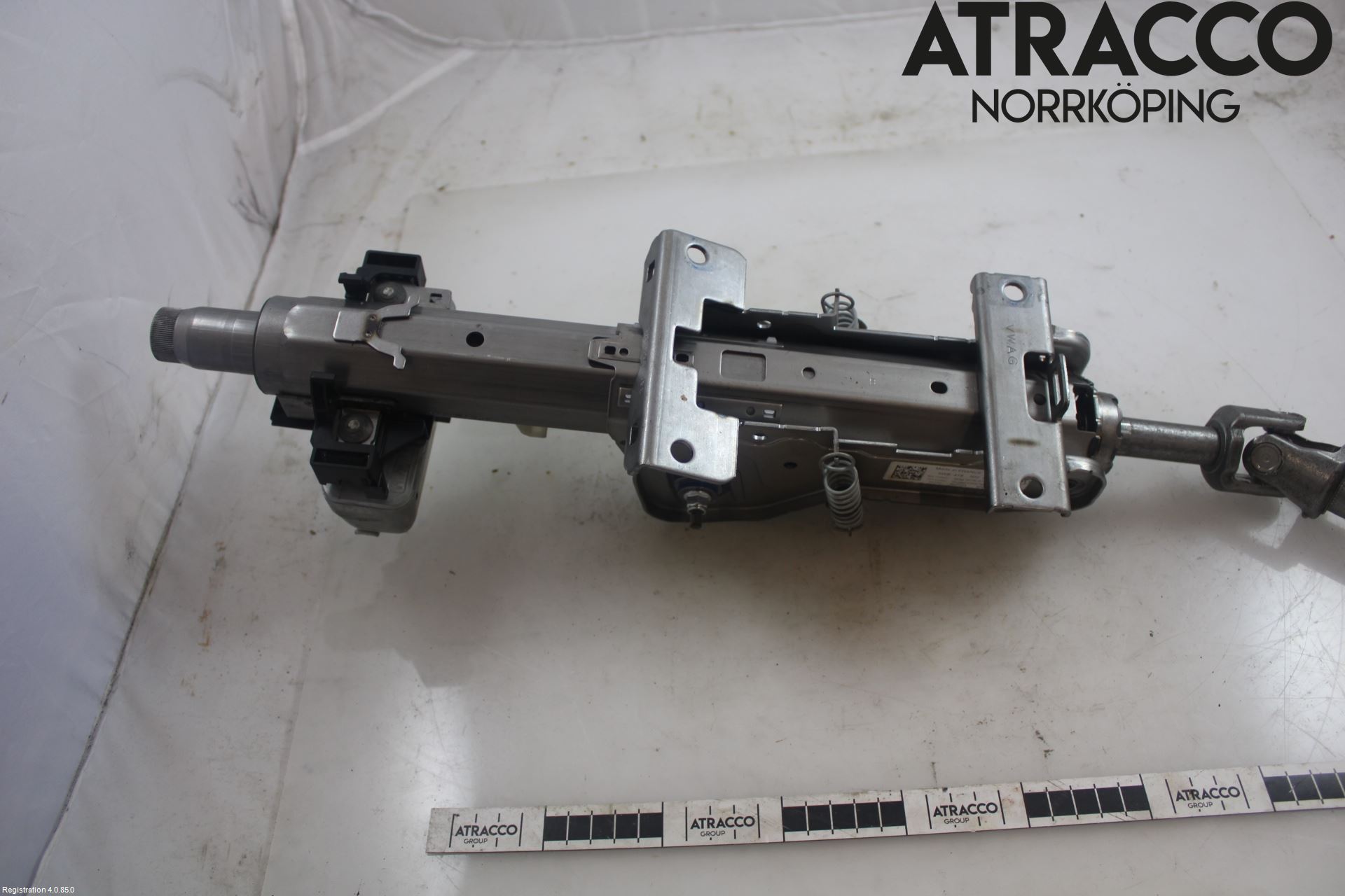 Volkswagen VW GOLF / E-GOLF VIII 20- Rattaxelagg Justerbart