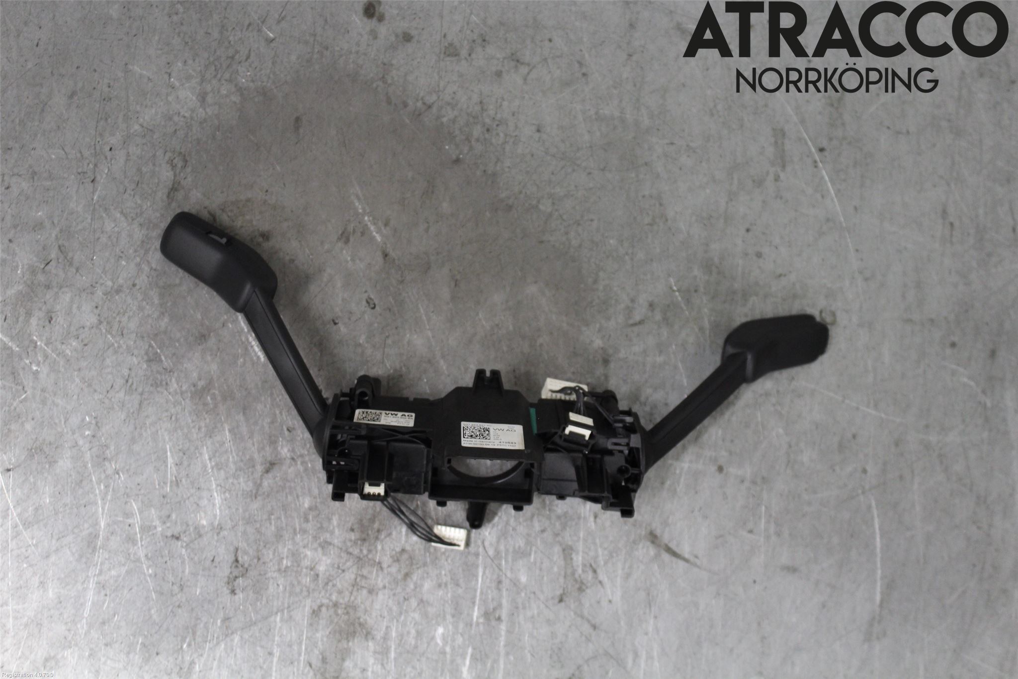 Volkswagen VW PASSAT 15-19 Spakcentral