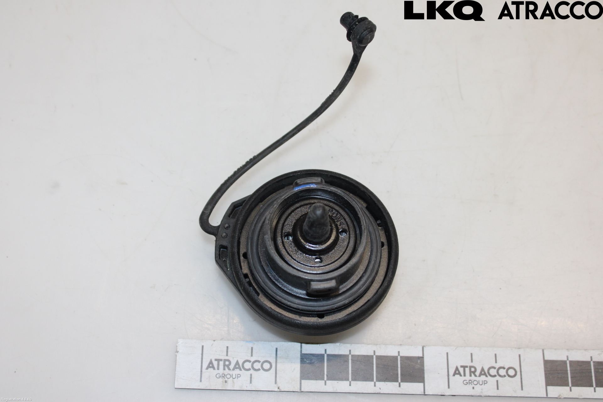 Volkswagen VW PASSAT 15-19 Bränsletankslock