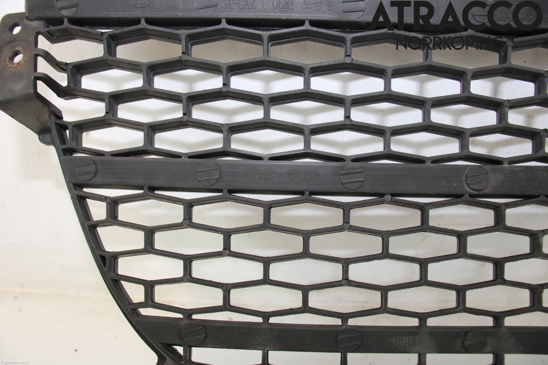 Kia PICANTO    04-11 Grill-Galler