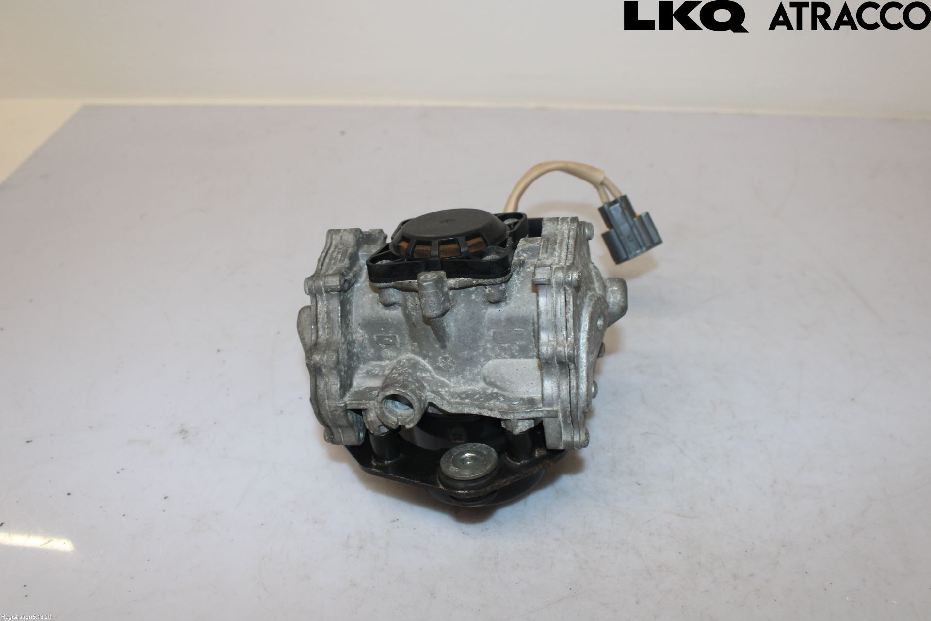Mercedes-Benz MB S-KLASS (W221) 05-13 Vakuumpump