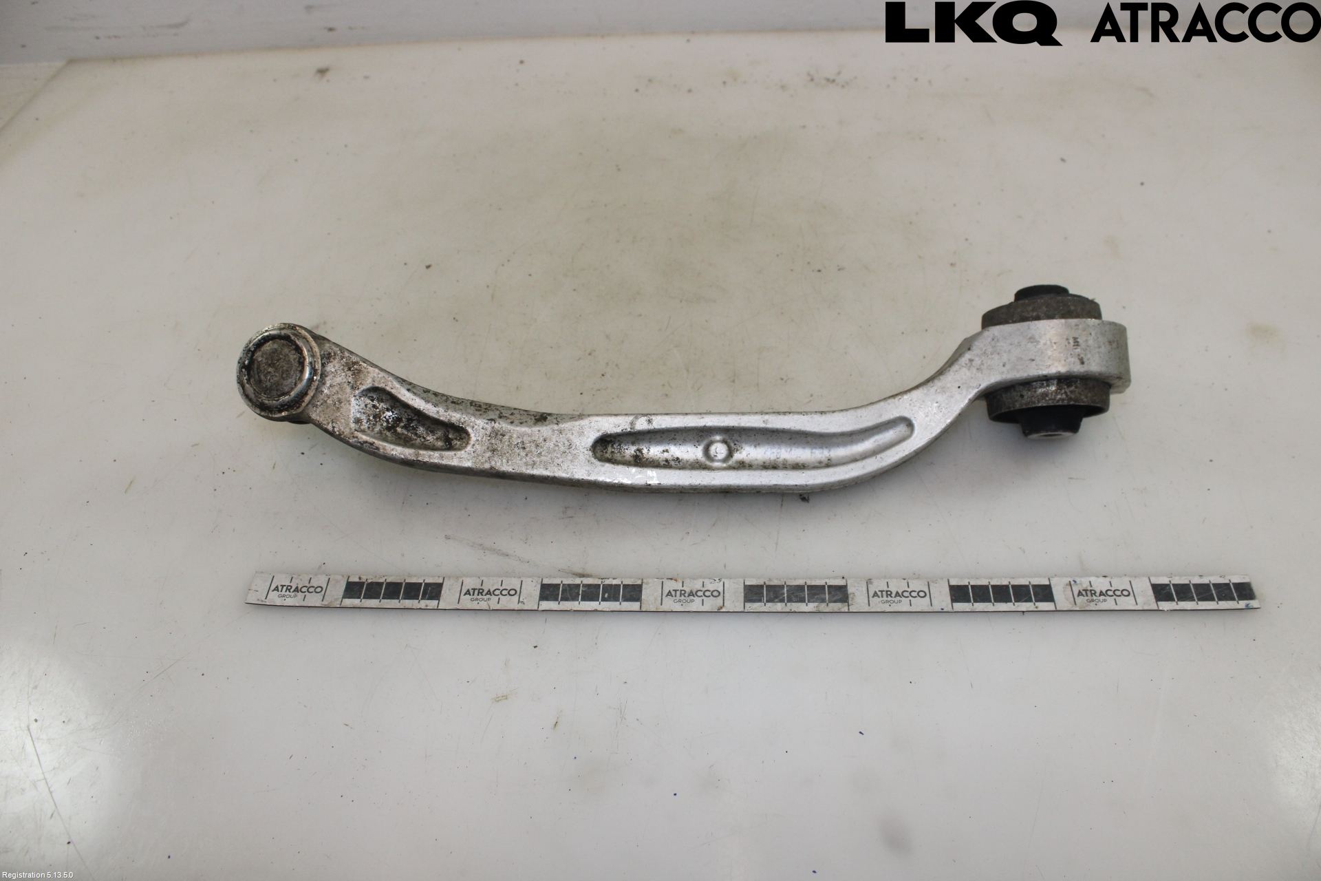 Audi A6/S6     05-11 Bärarm Fram Undre Vä