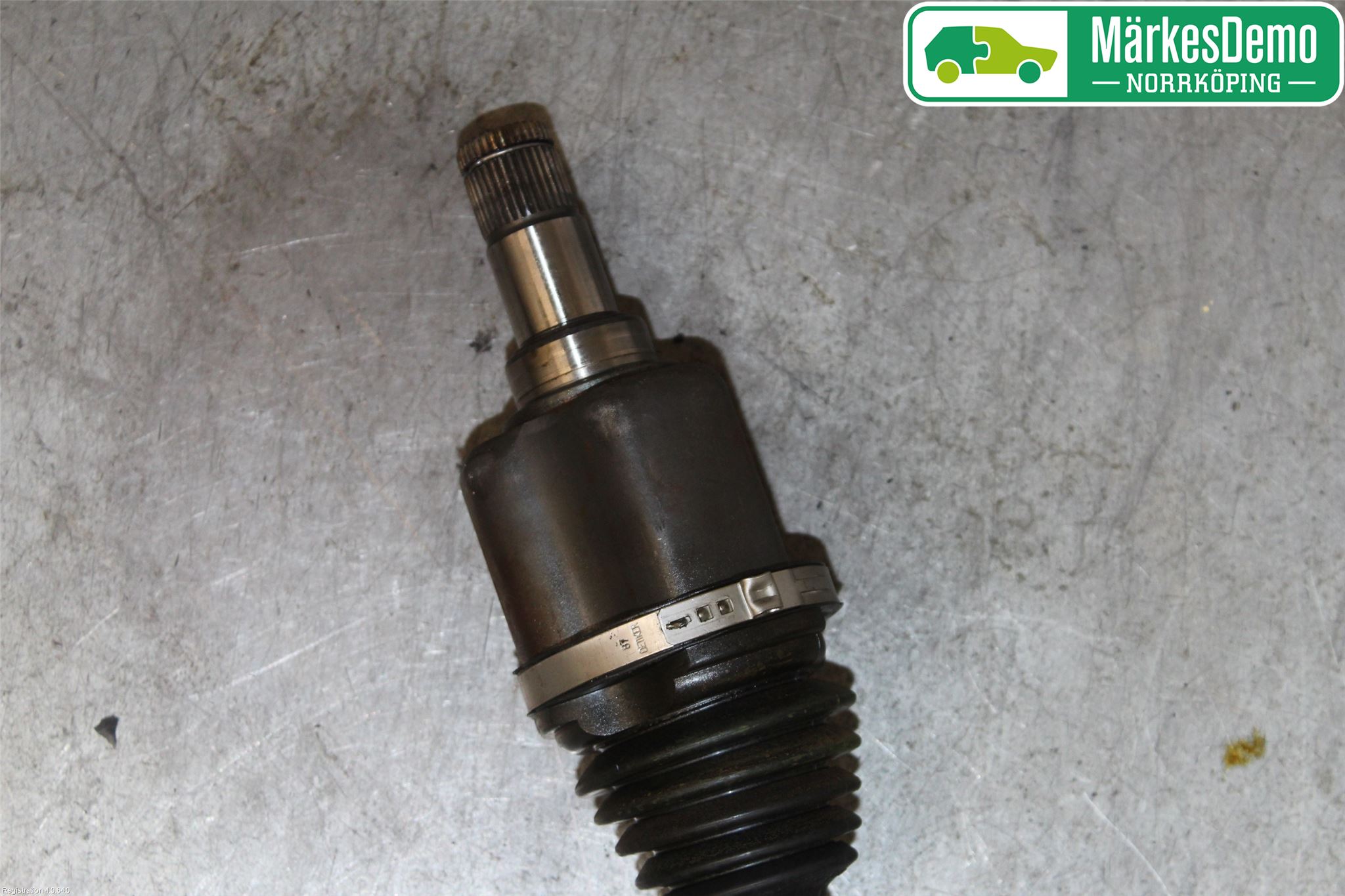 Seat IBIZA V 17-20 Drivaxel Fram Höger