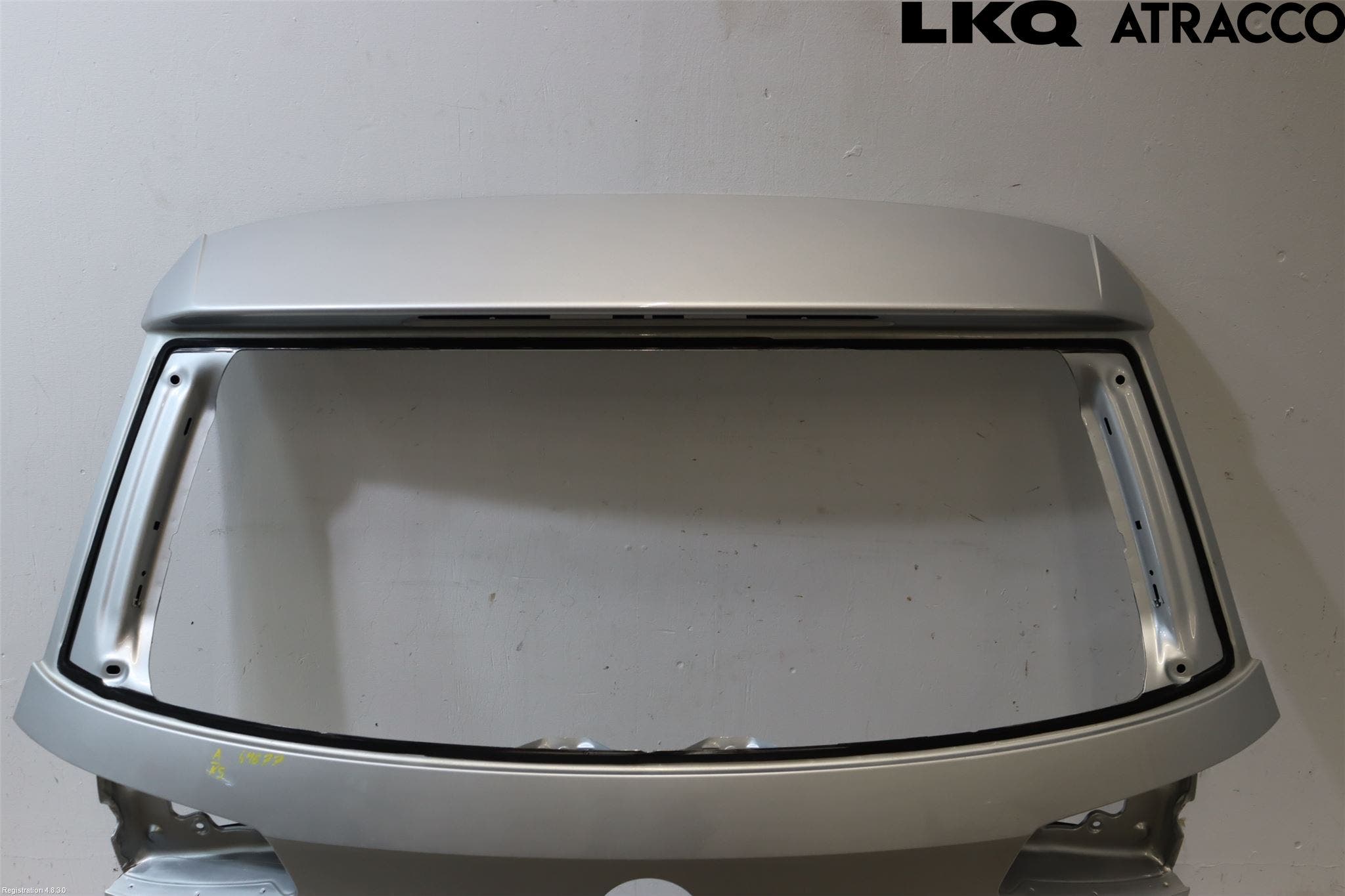 Volkswagen VW PASSAT 15-19 Baklucka Kombi