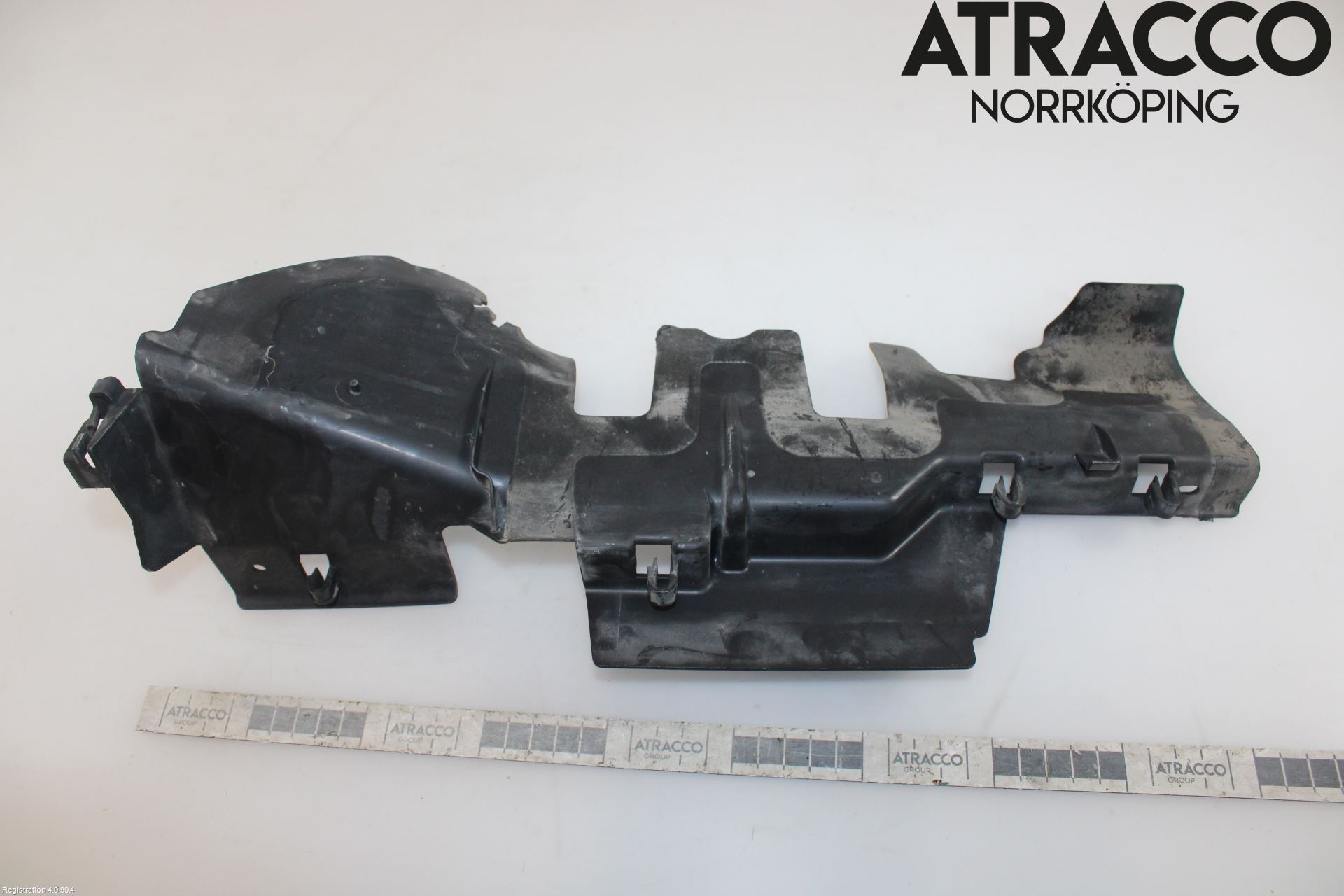 Volkswagen VW PASSAT 05-11 Deflektor Plåt-Plast Kylning